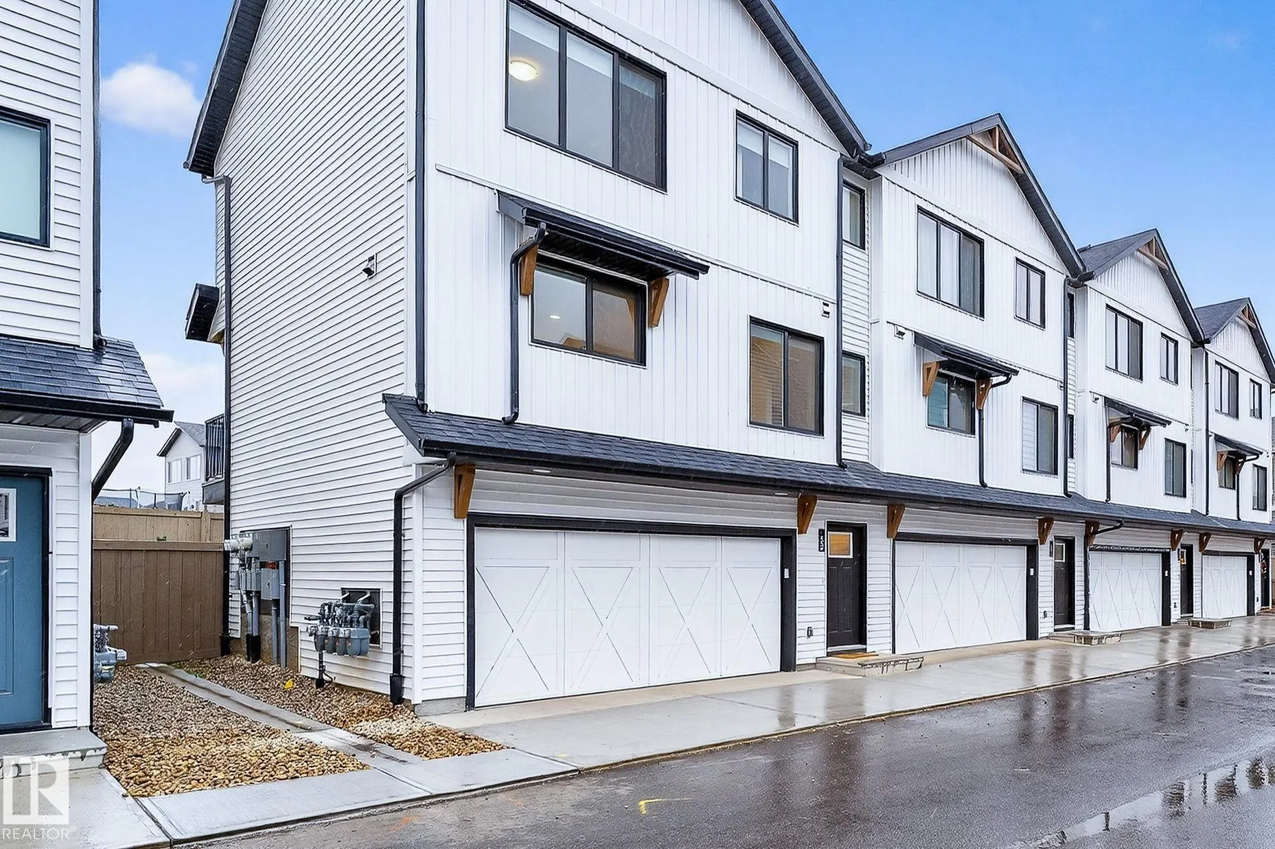 1025 SECORD PROMENADE Promenade