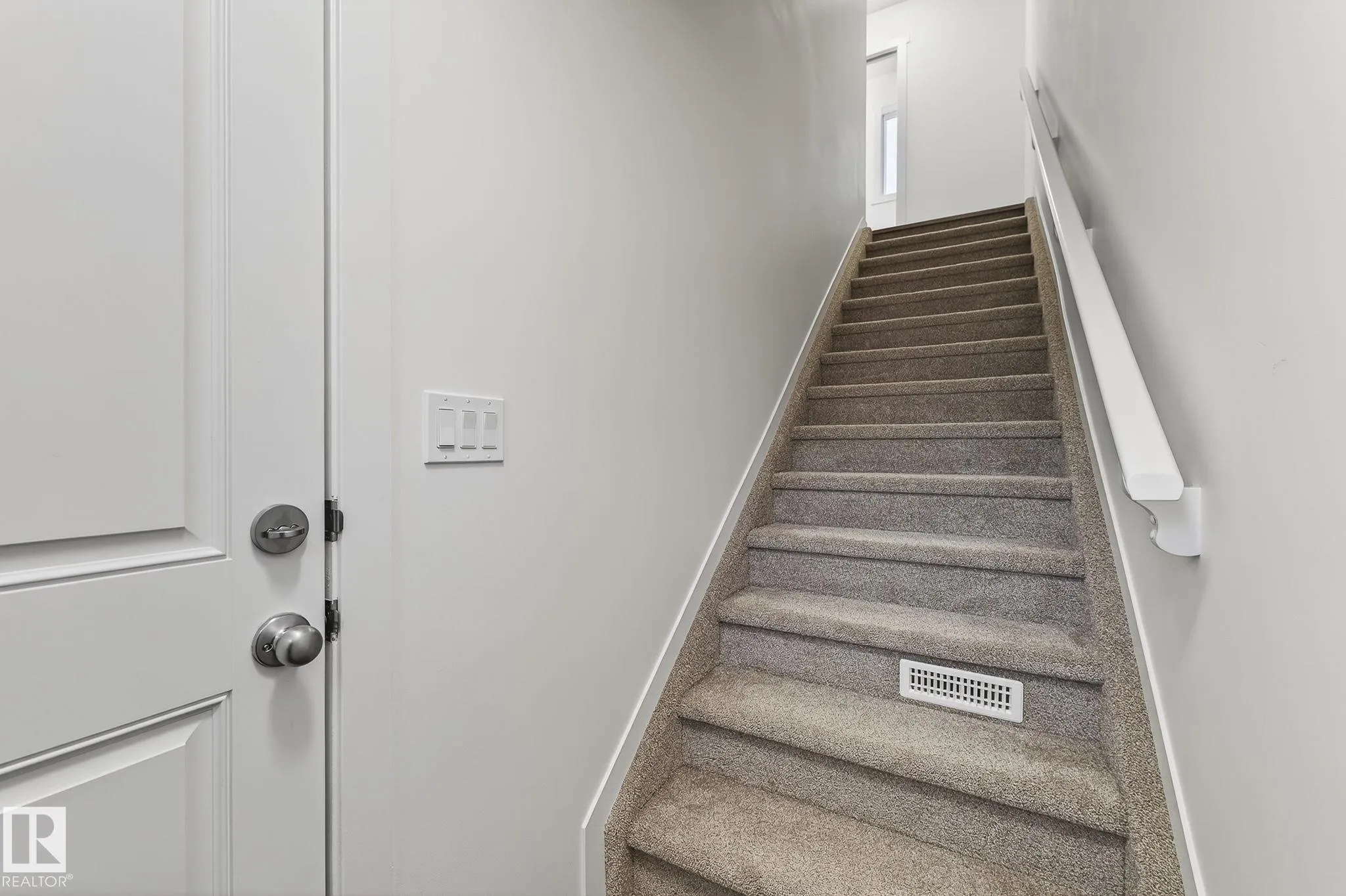 1025 SECORD PROMENADE Promenade