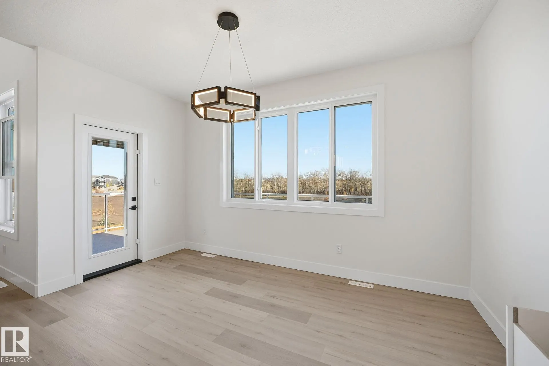 3317 Chickadee Drive