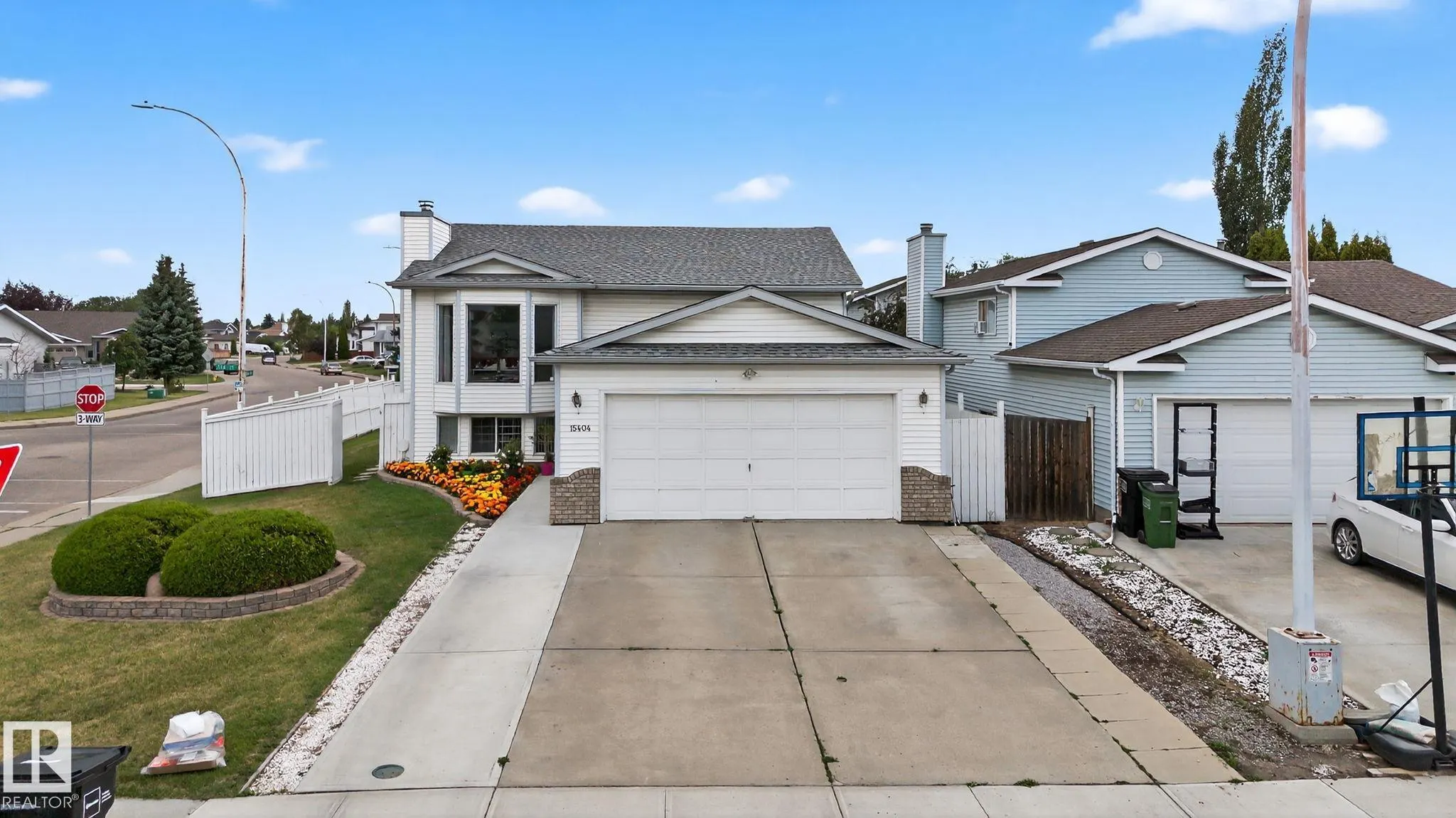 15404 73 Street
