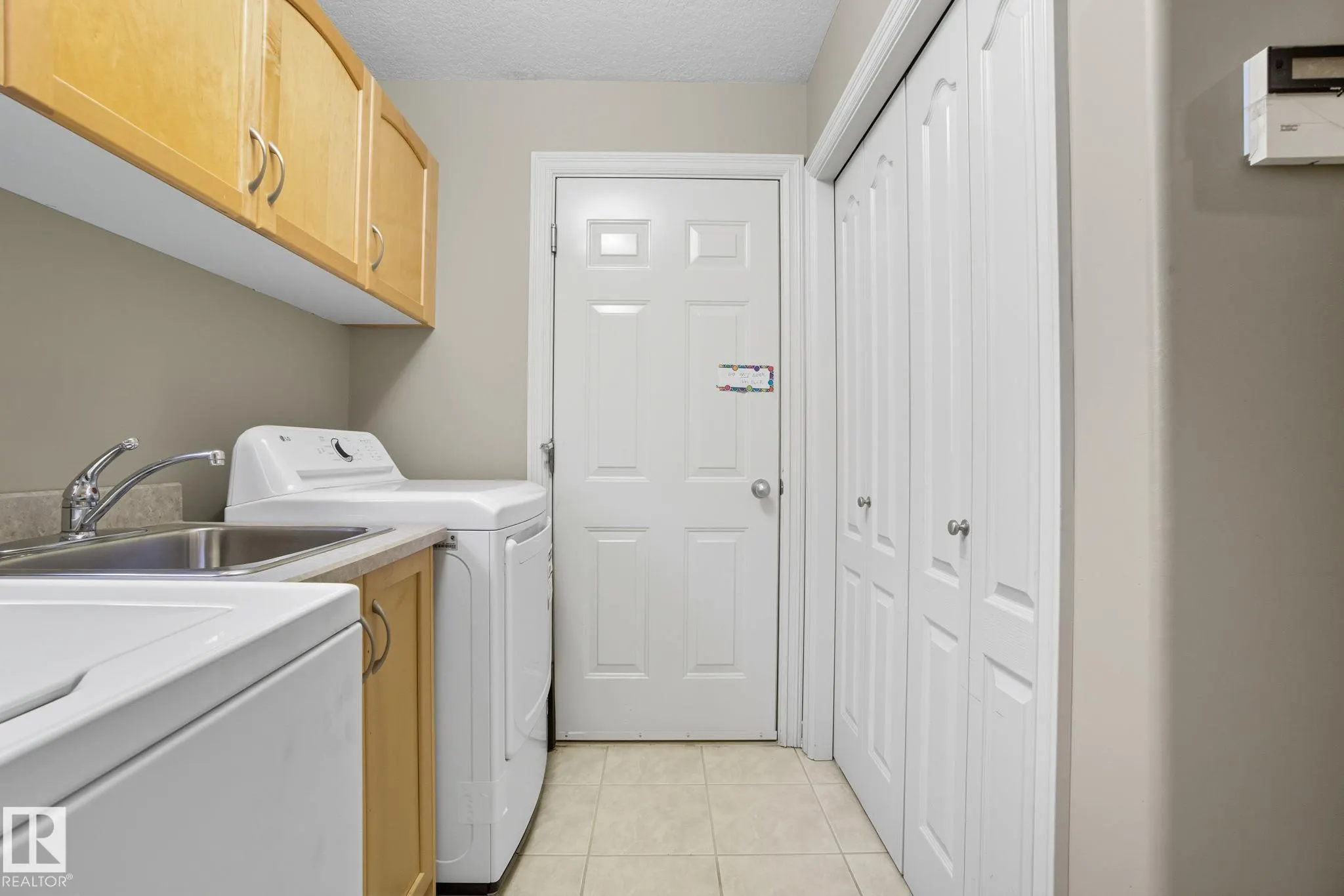 207 FALCONER LINK Link