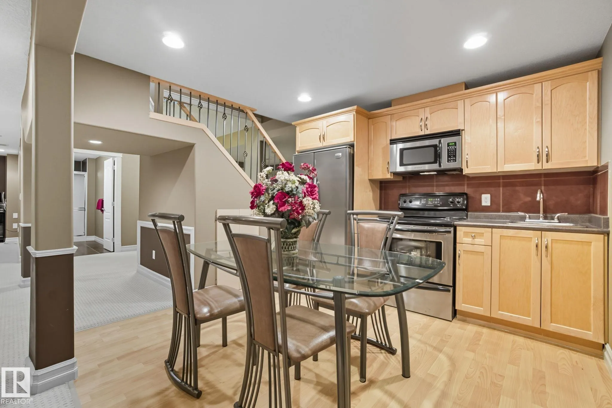 207 FALCONER LINK Link