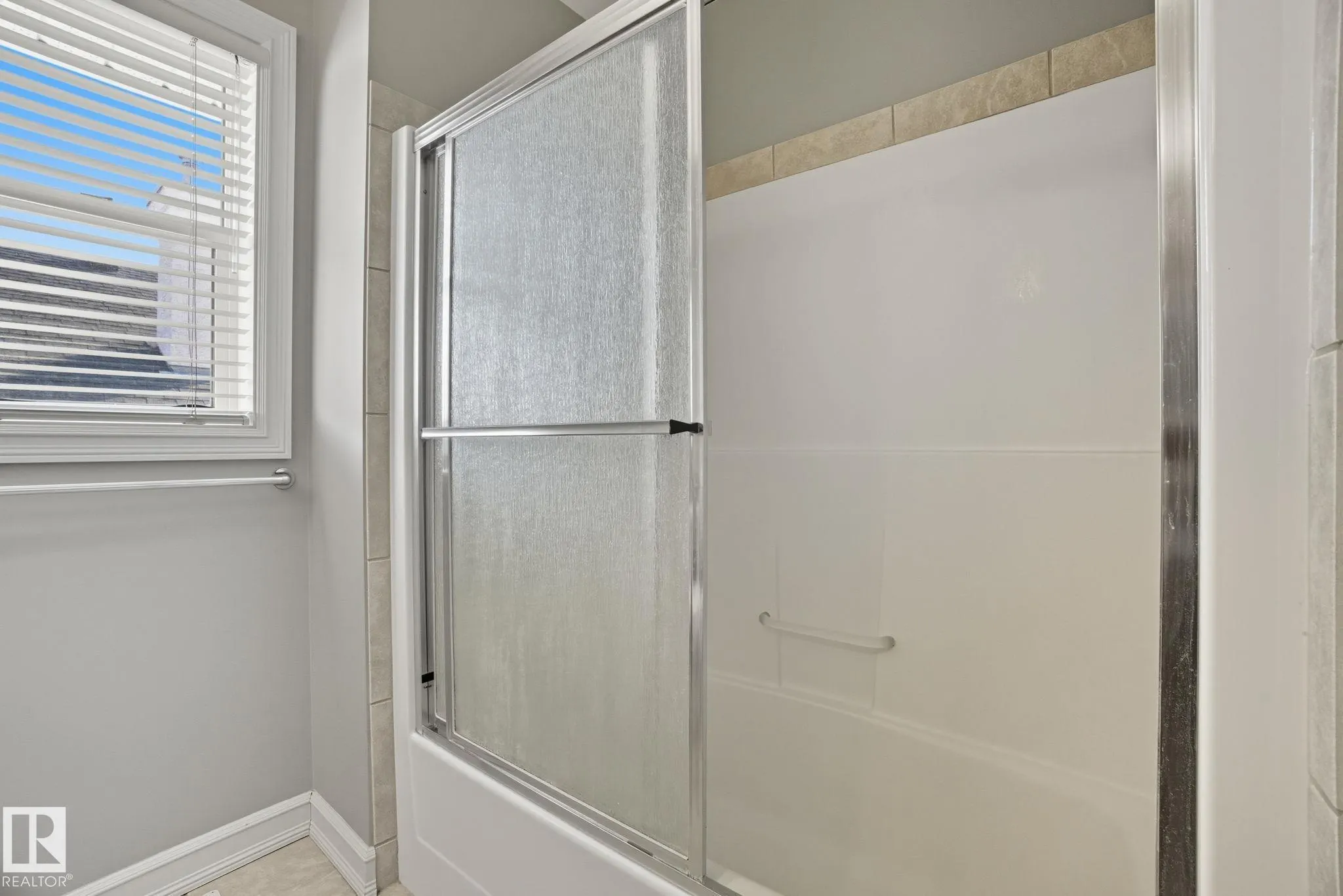 207 FALCONER LINK Link