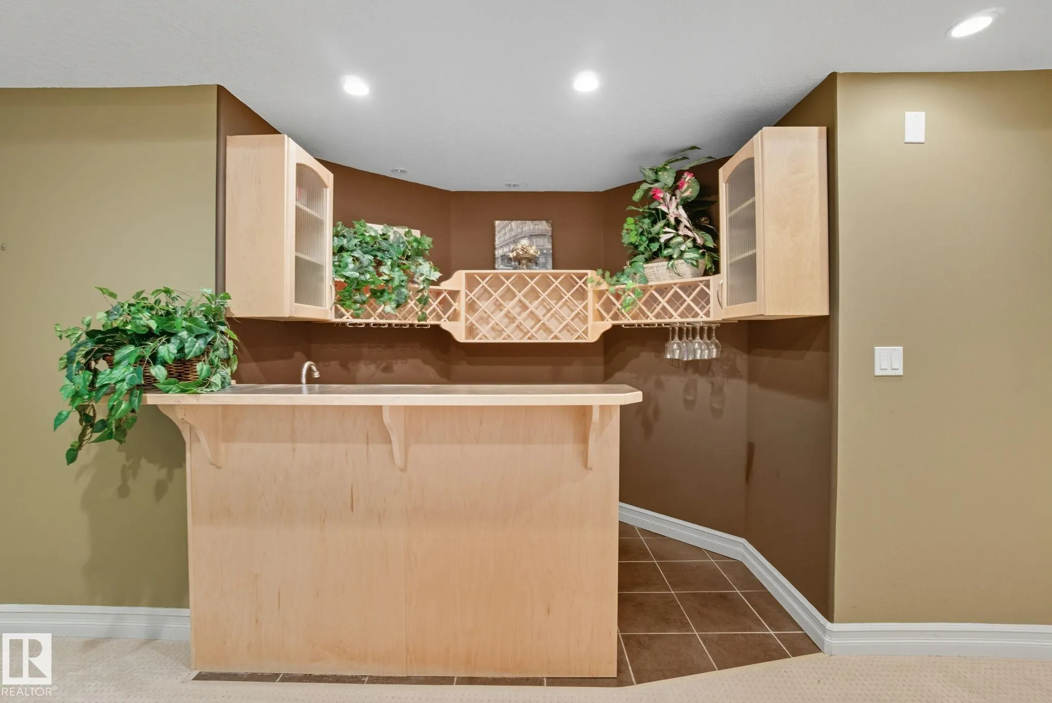 207 FALCONER LINK Link