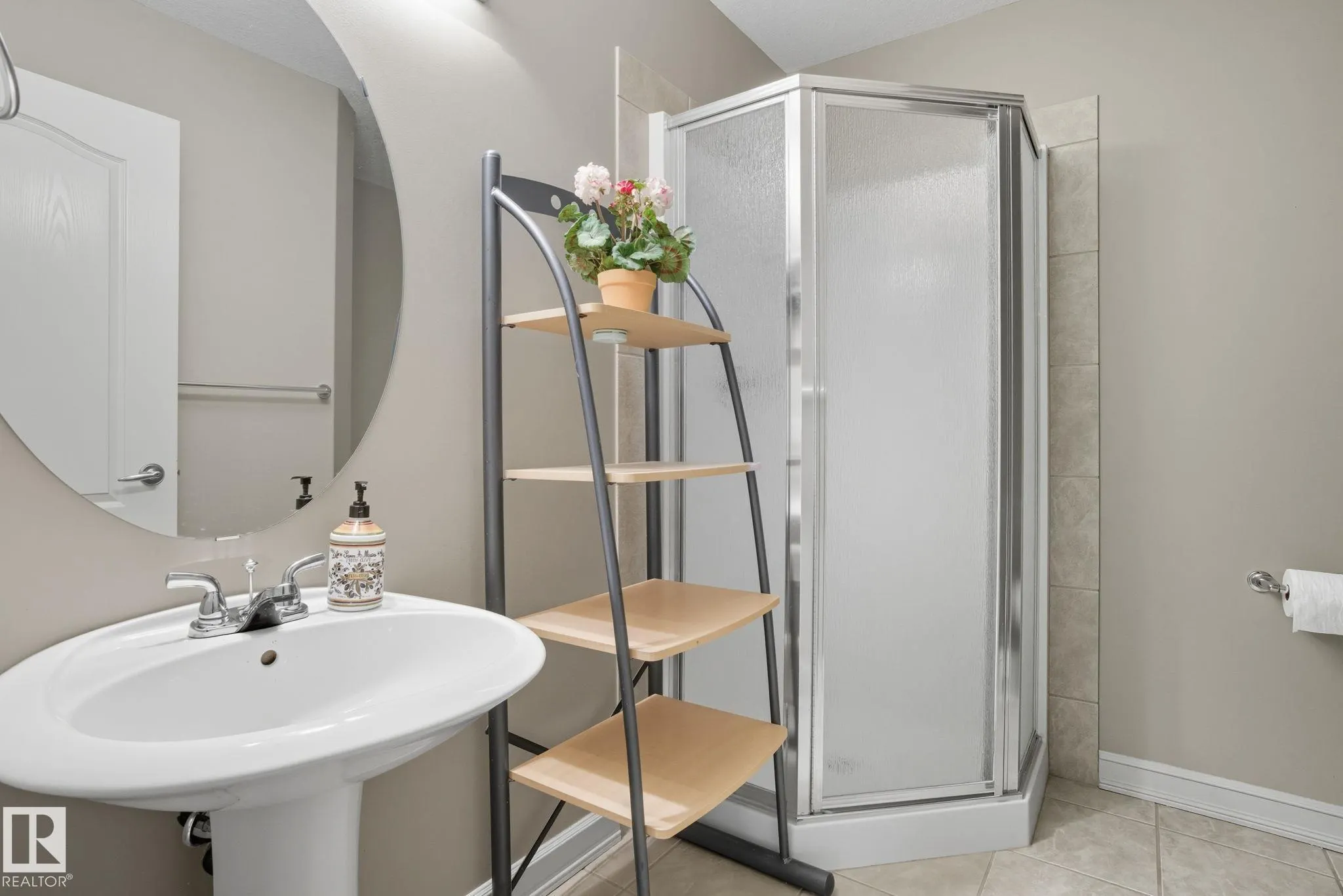 207 FALCONER LINK Link