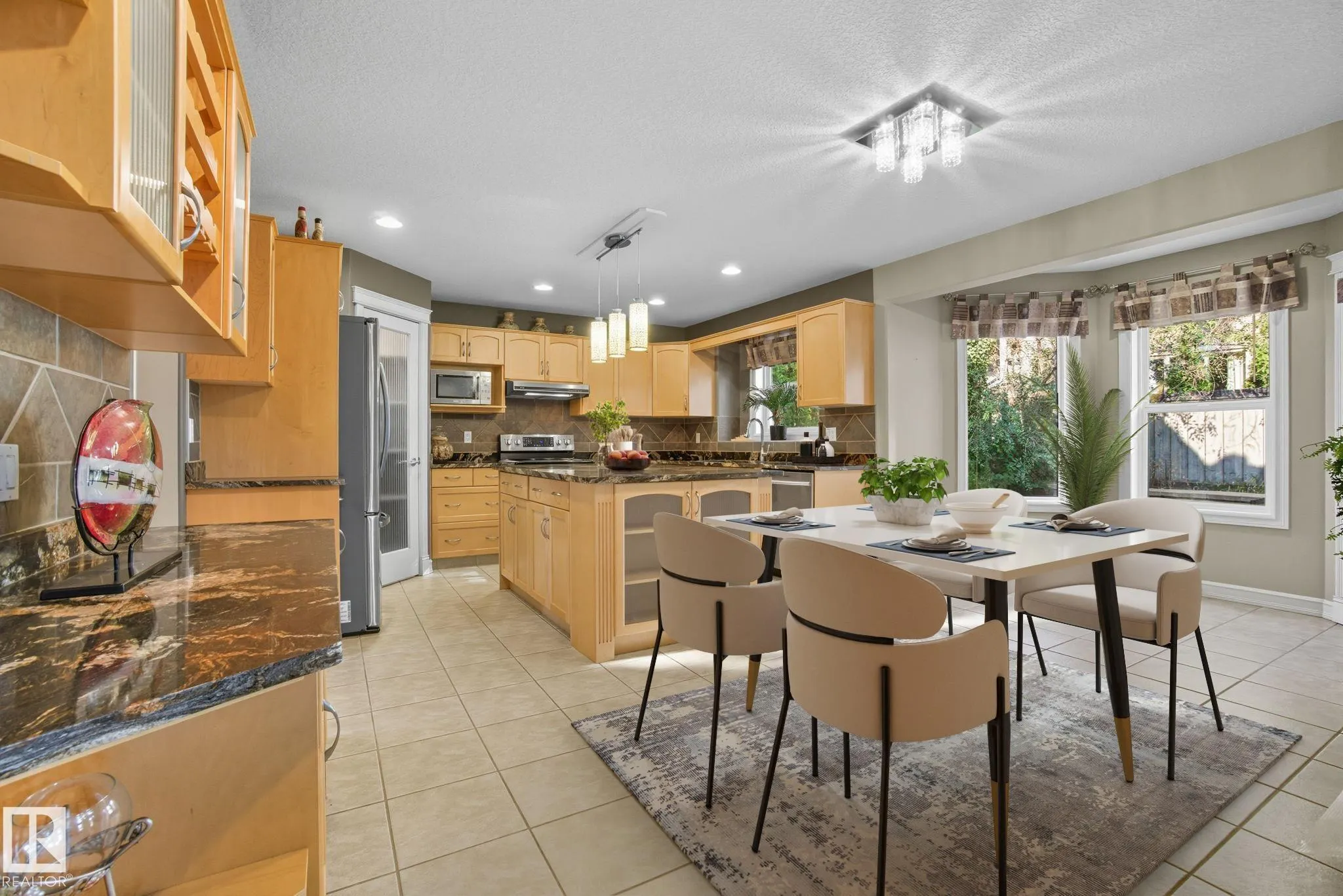 207 FALCONER LINK Link