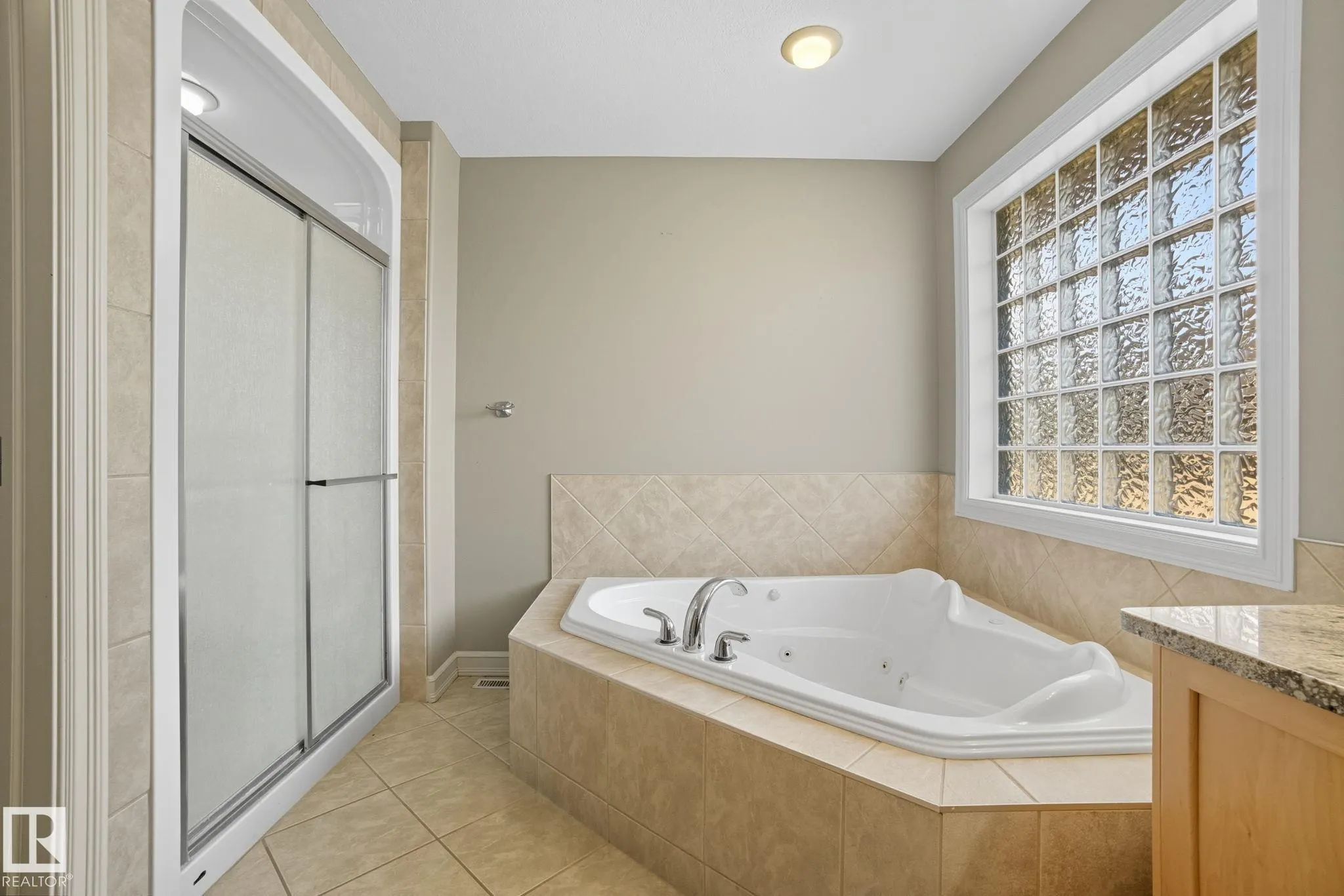 207 FALCONER LINK Link