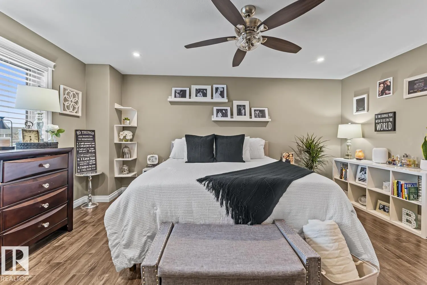 239 Terra Nova Crescent