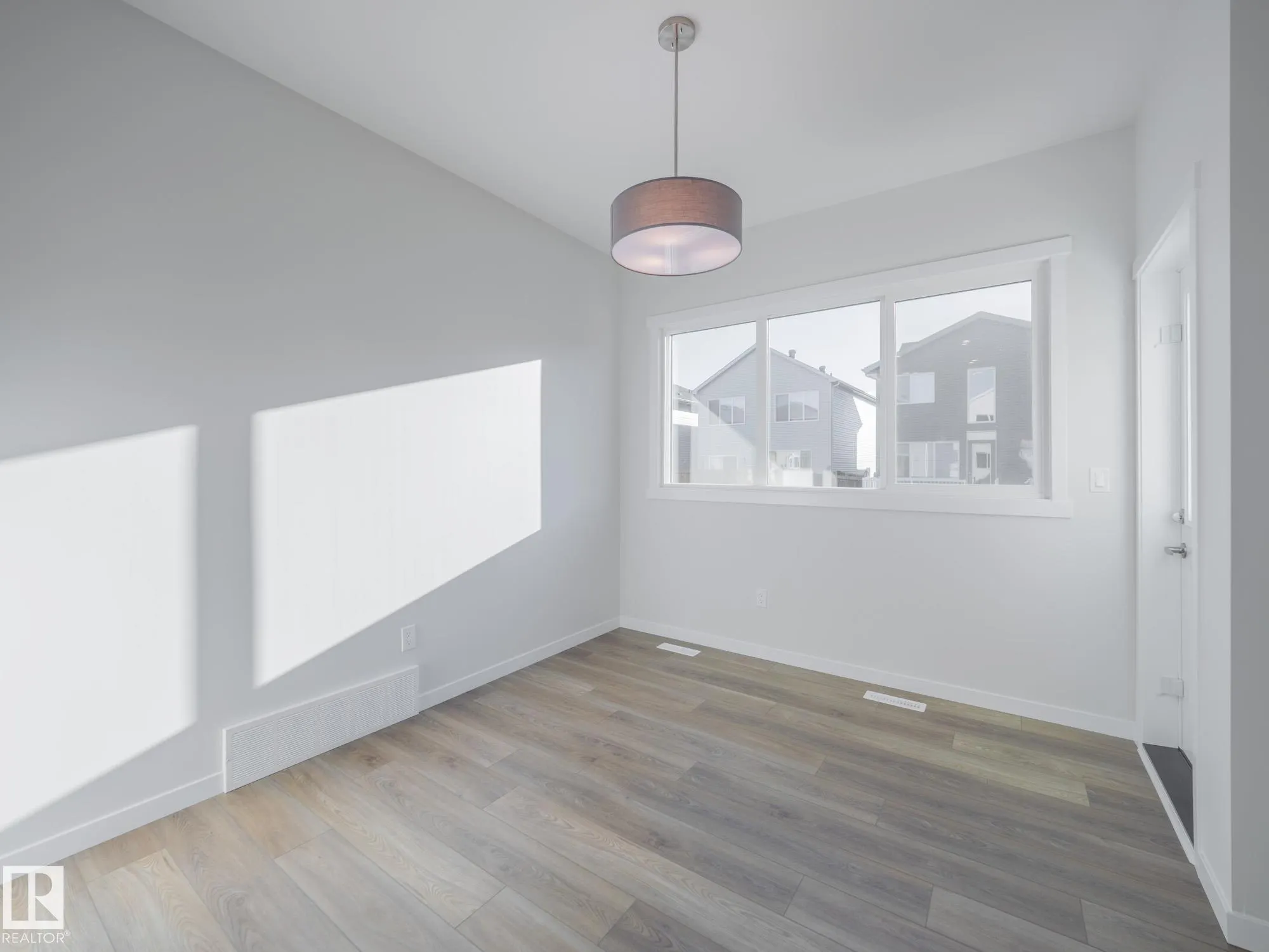 4641 Kinsella Landing