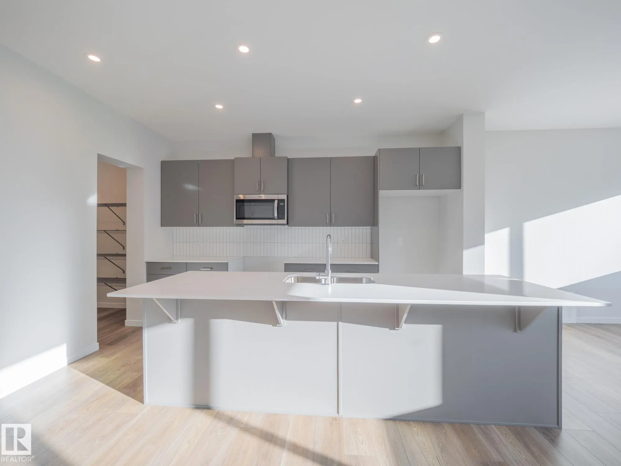 4641 Kinsella Landing