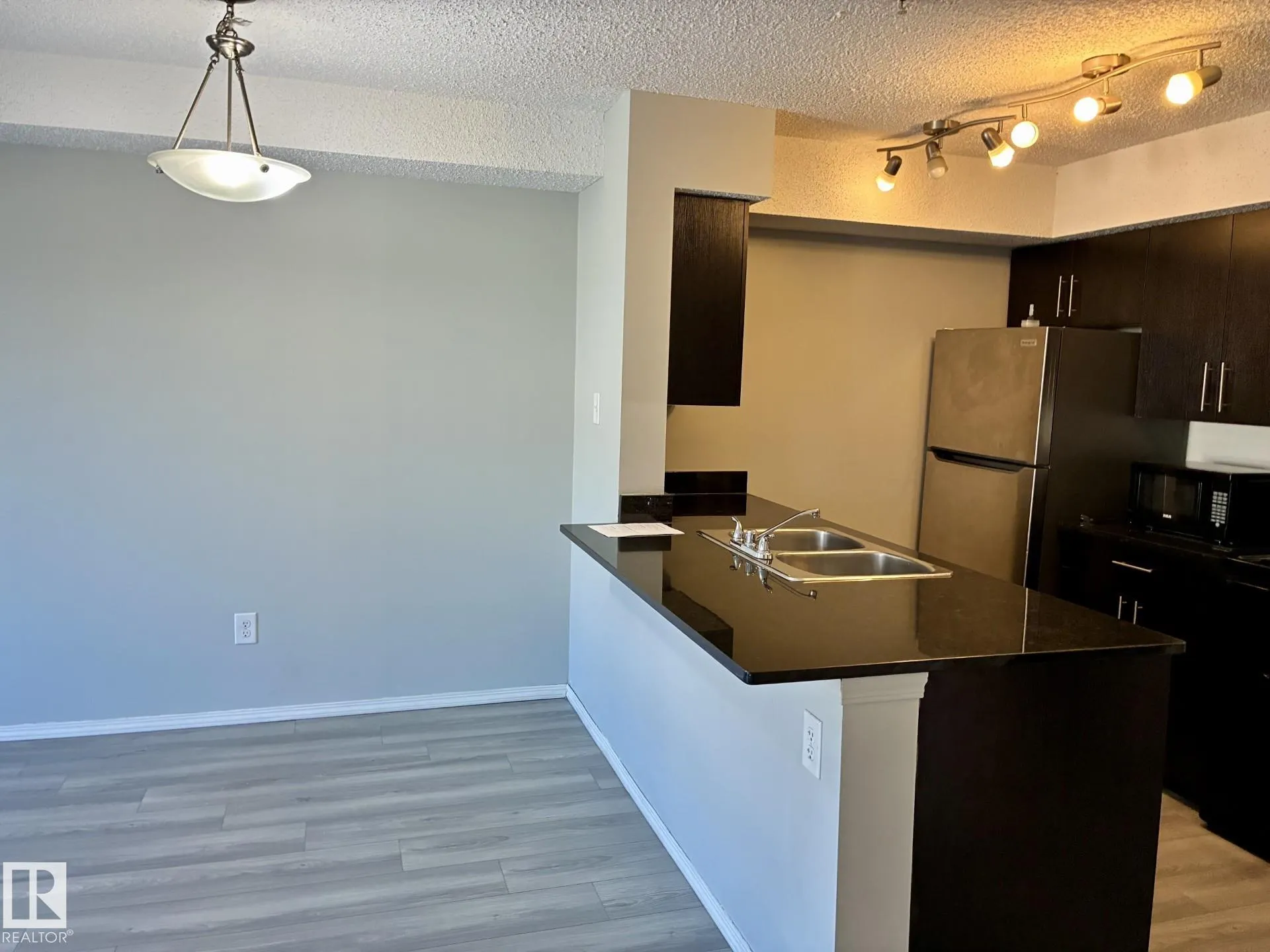 1080 MCCONACHIE Boulevard