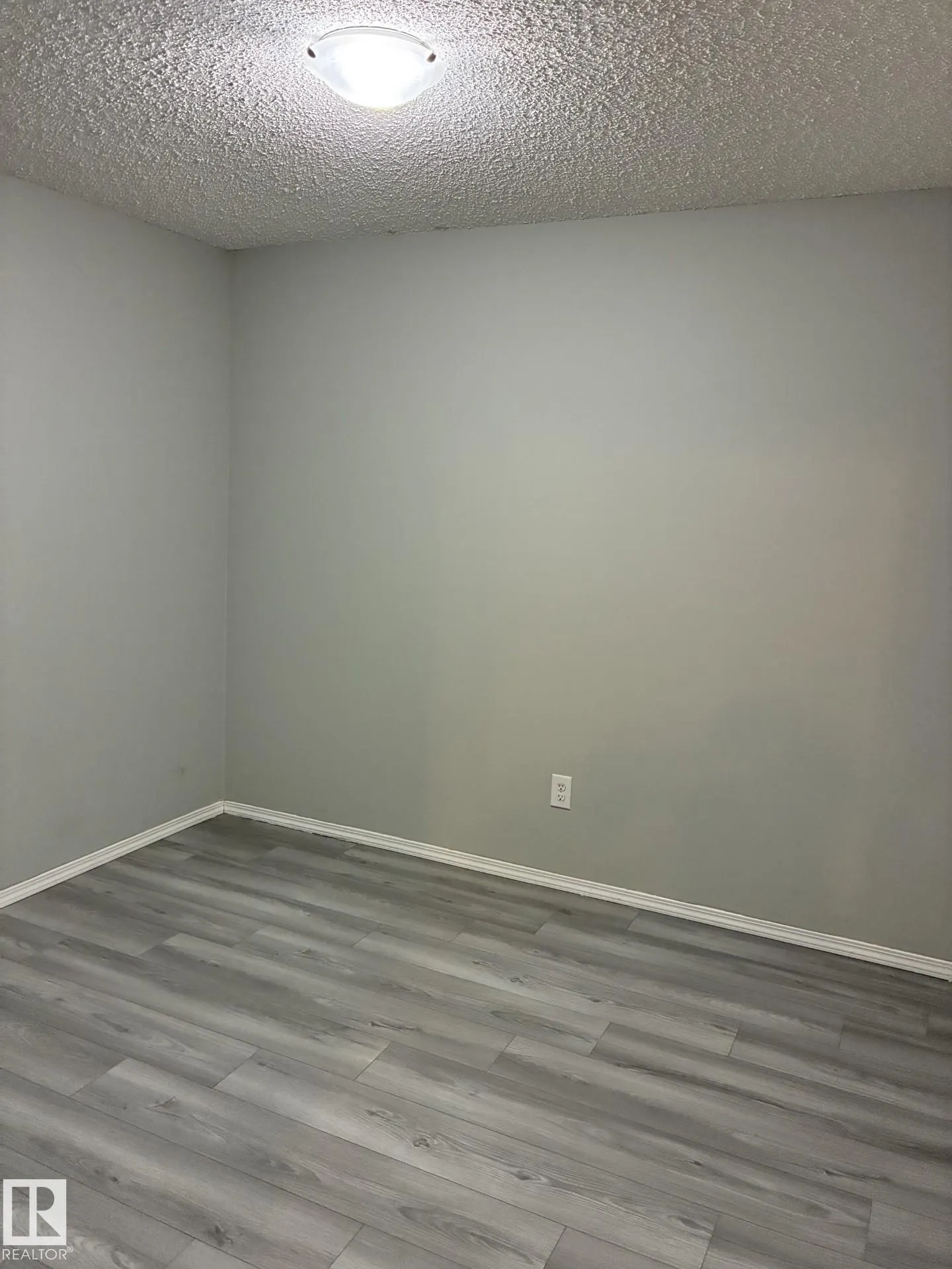 1080 MCCONACHIE Boulevard