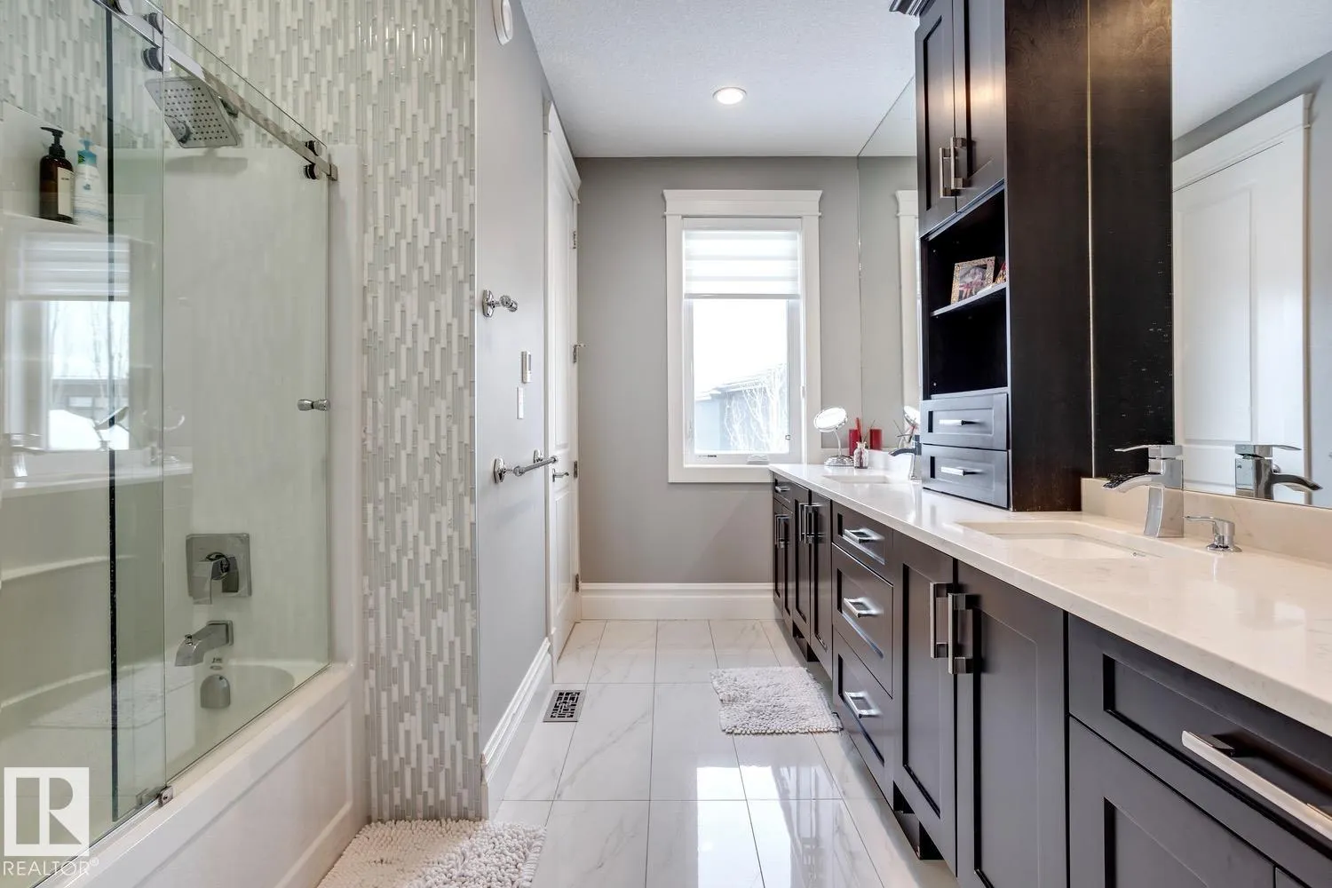 4311 WESTCLIFF LANDING Landing