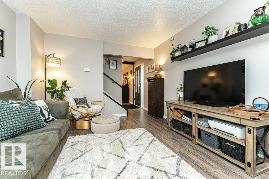 10944 Beaumaris Road