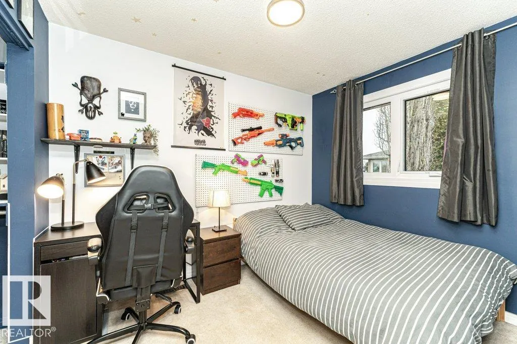 10944 Beaumaris Road