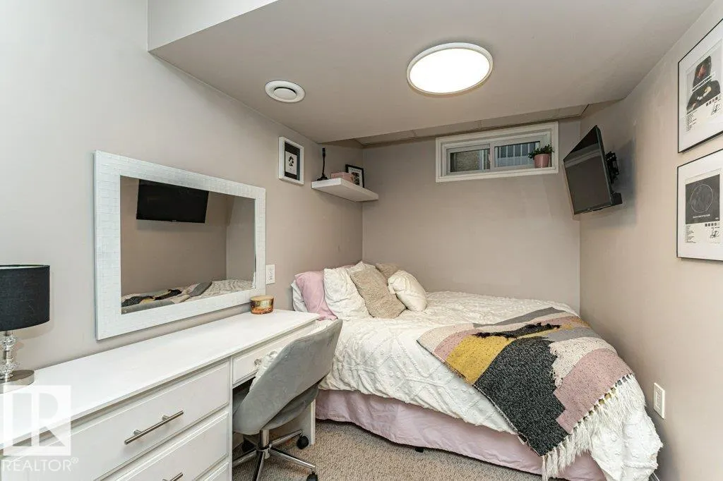 10944 Beaumaris Road