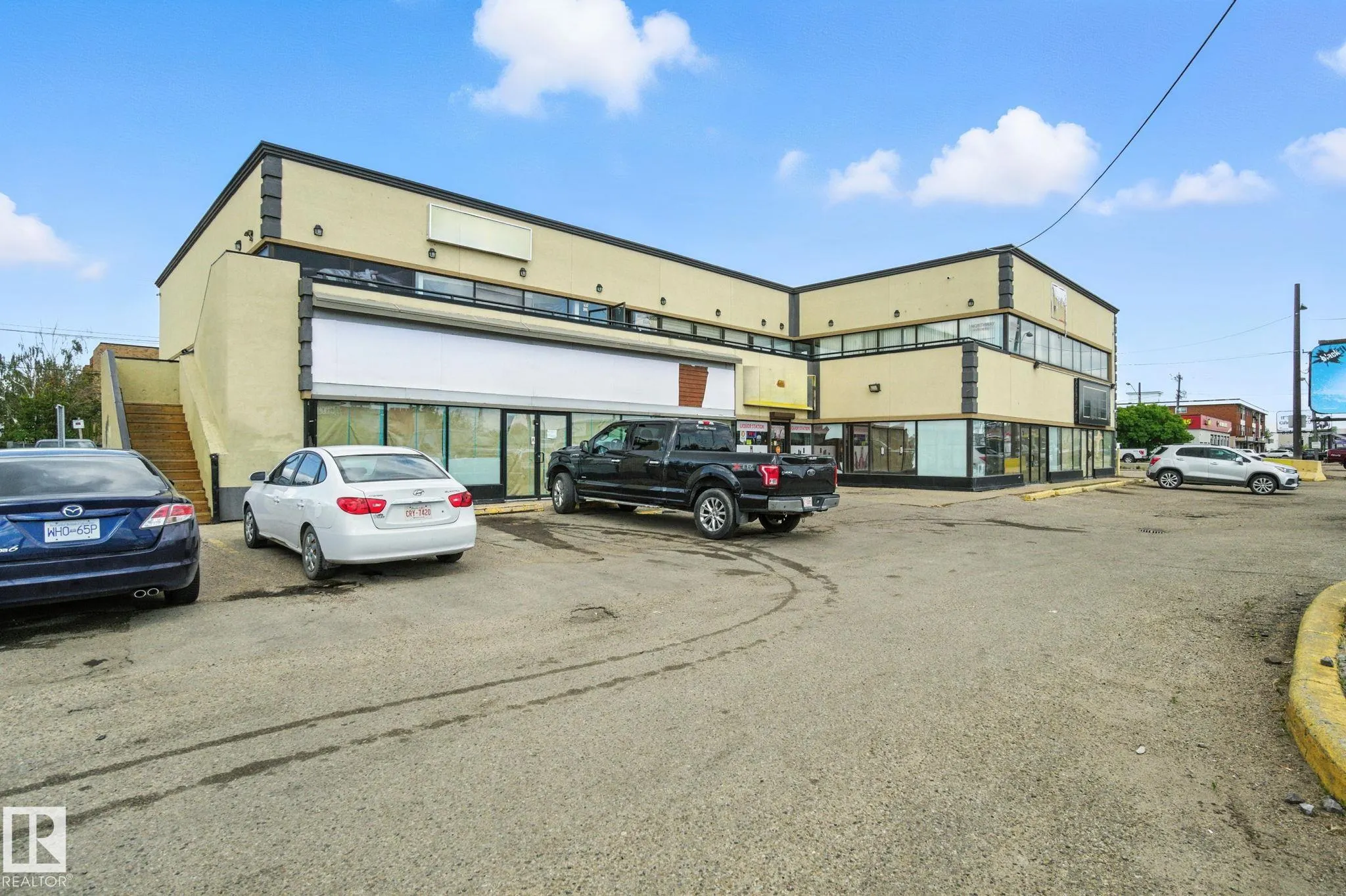 16220 STONY PLAIN Road