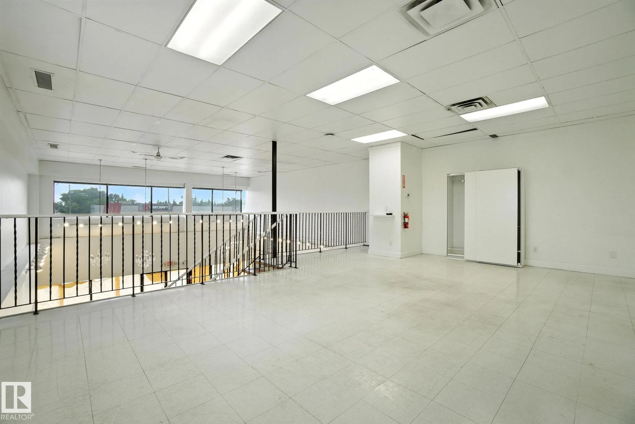 16220 STONY PLAIN Road