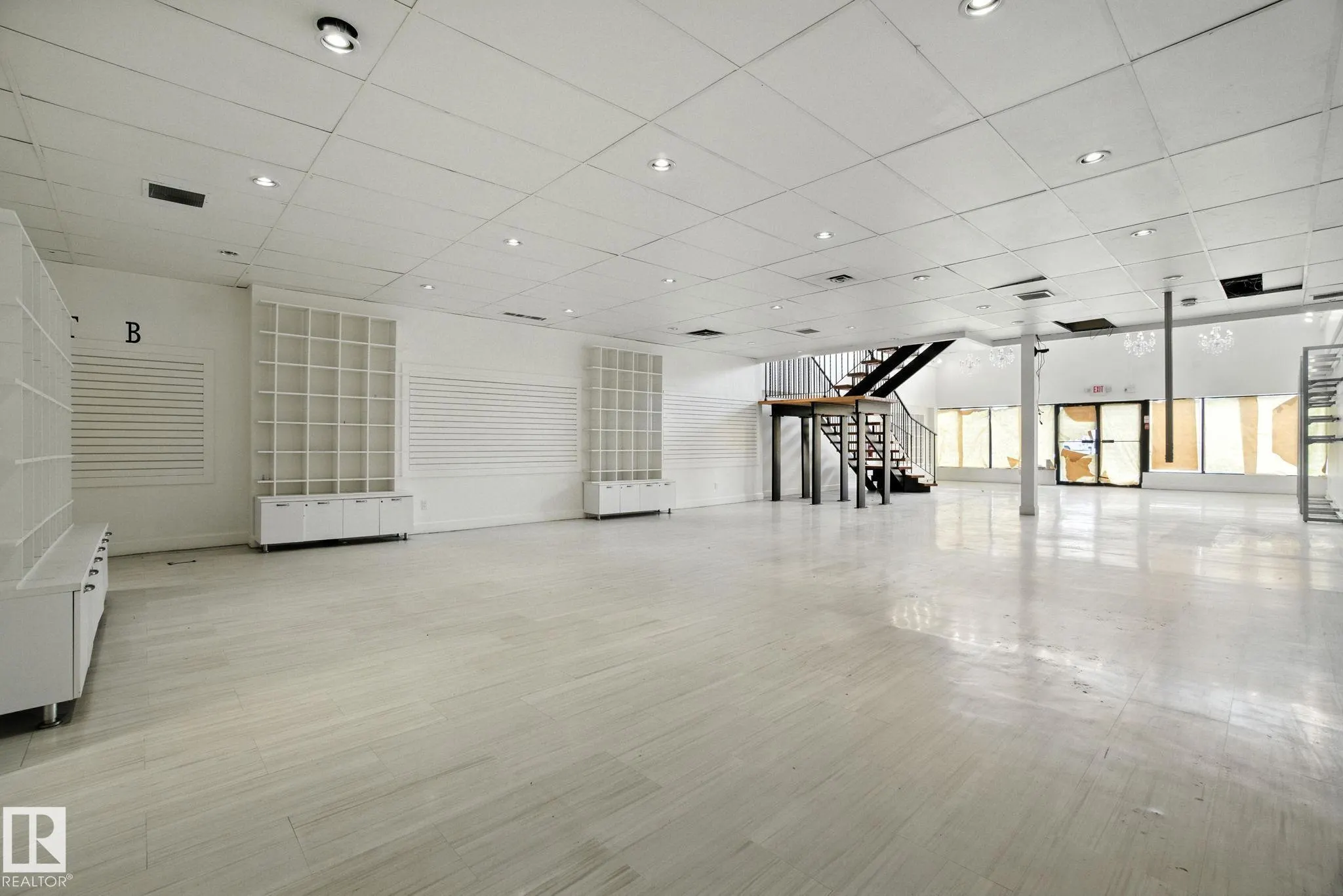 16220 STONY PLAIN Road