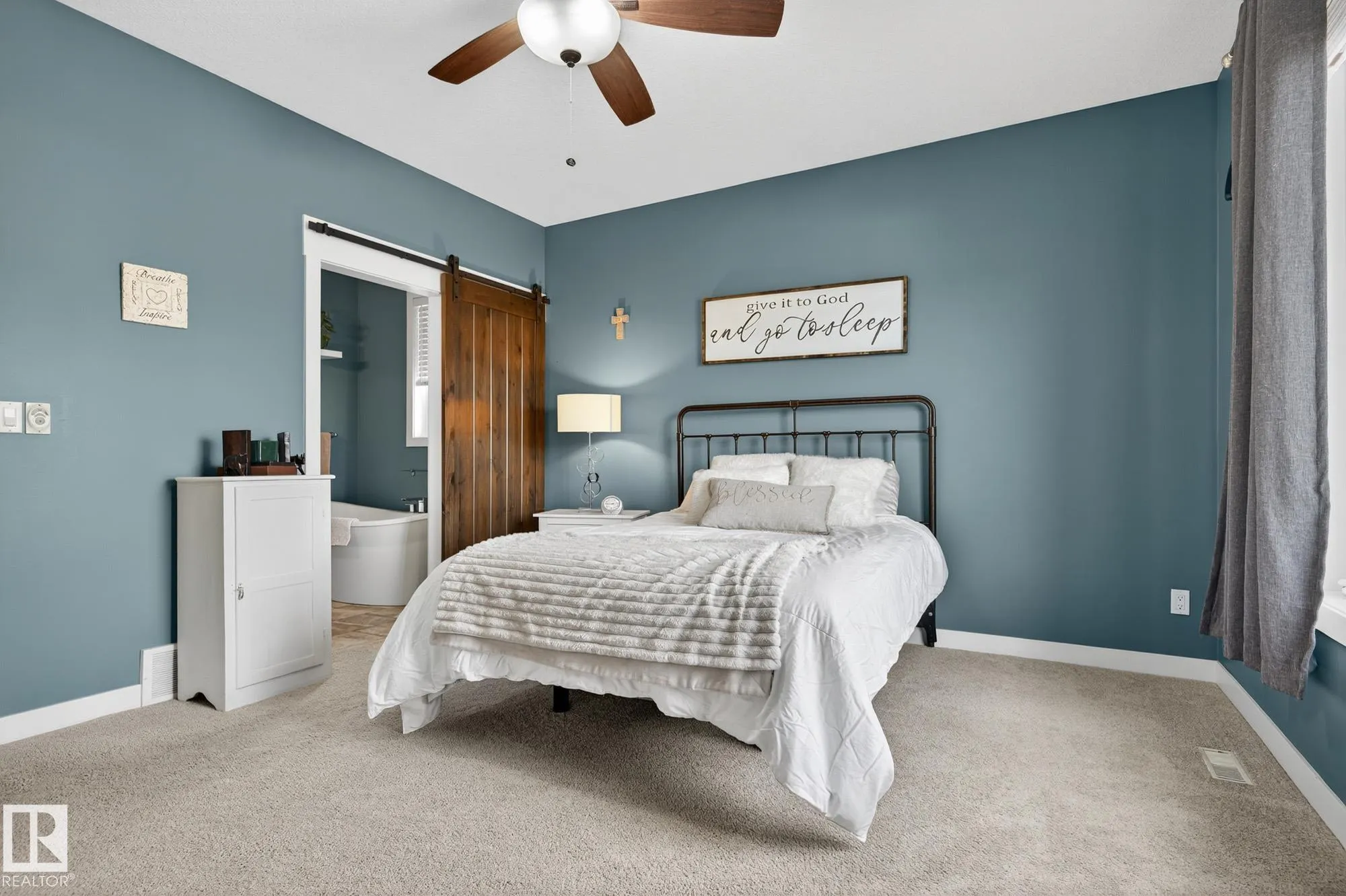 2035 Spring Lake Drive