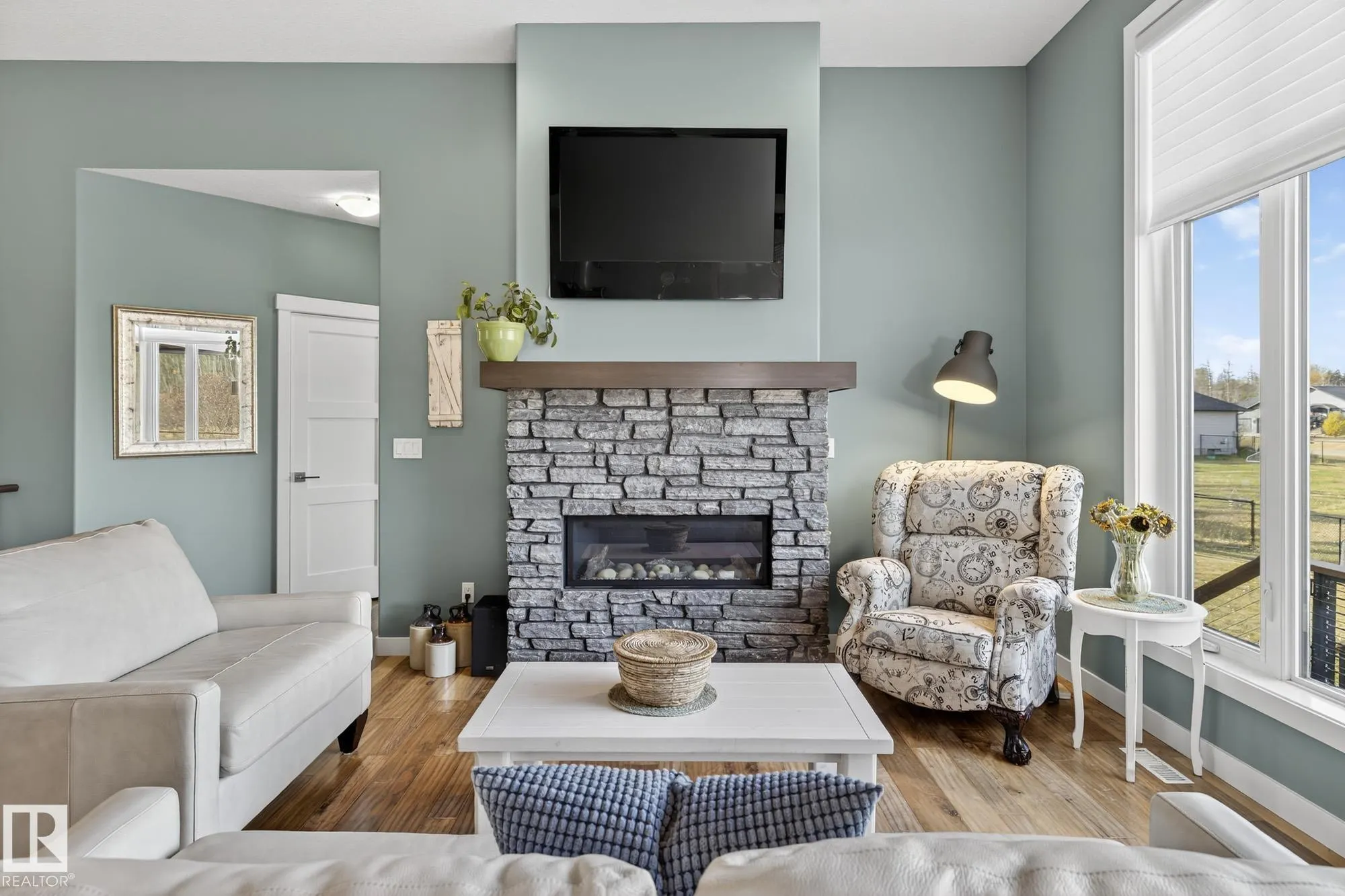 2035 Spring Lake Drive