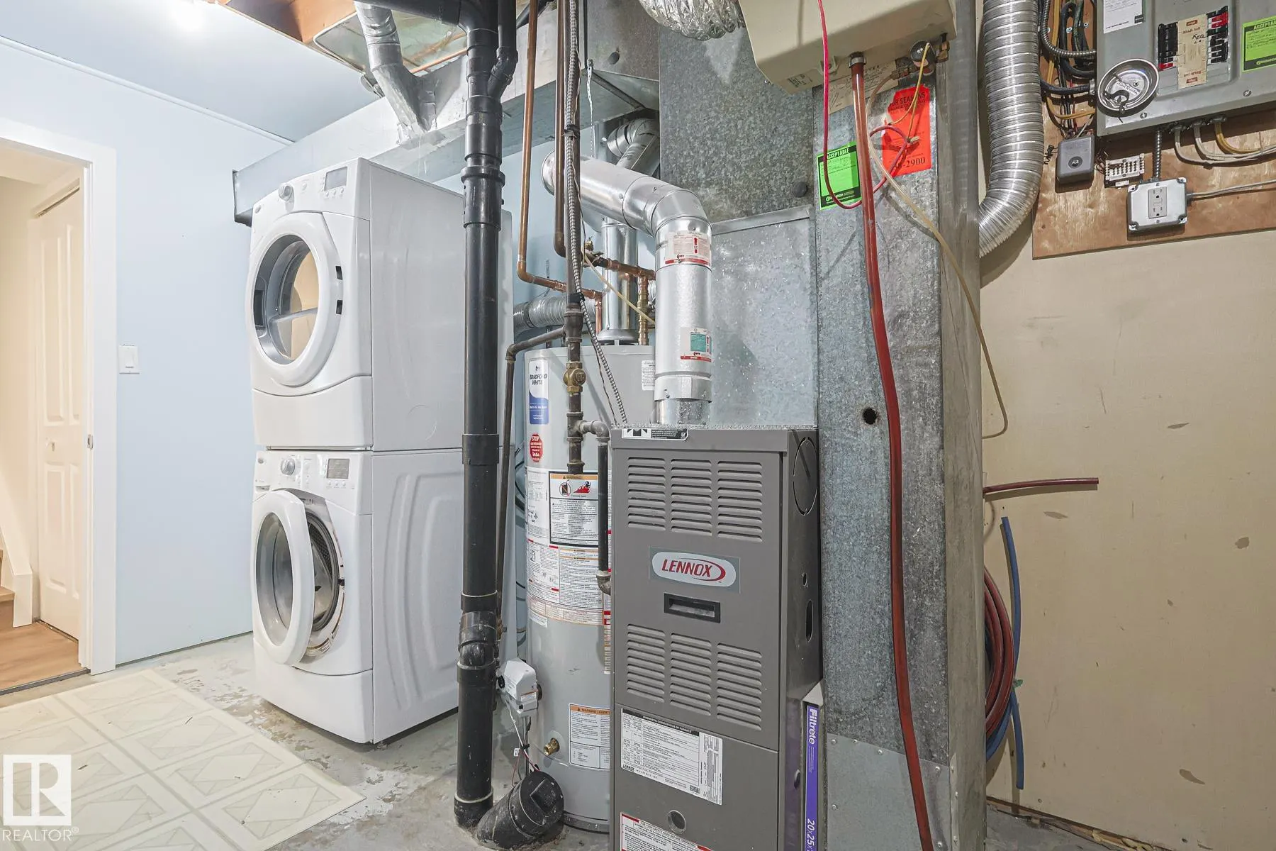 22 NORTHWOODS Village