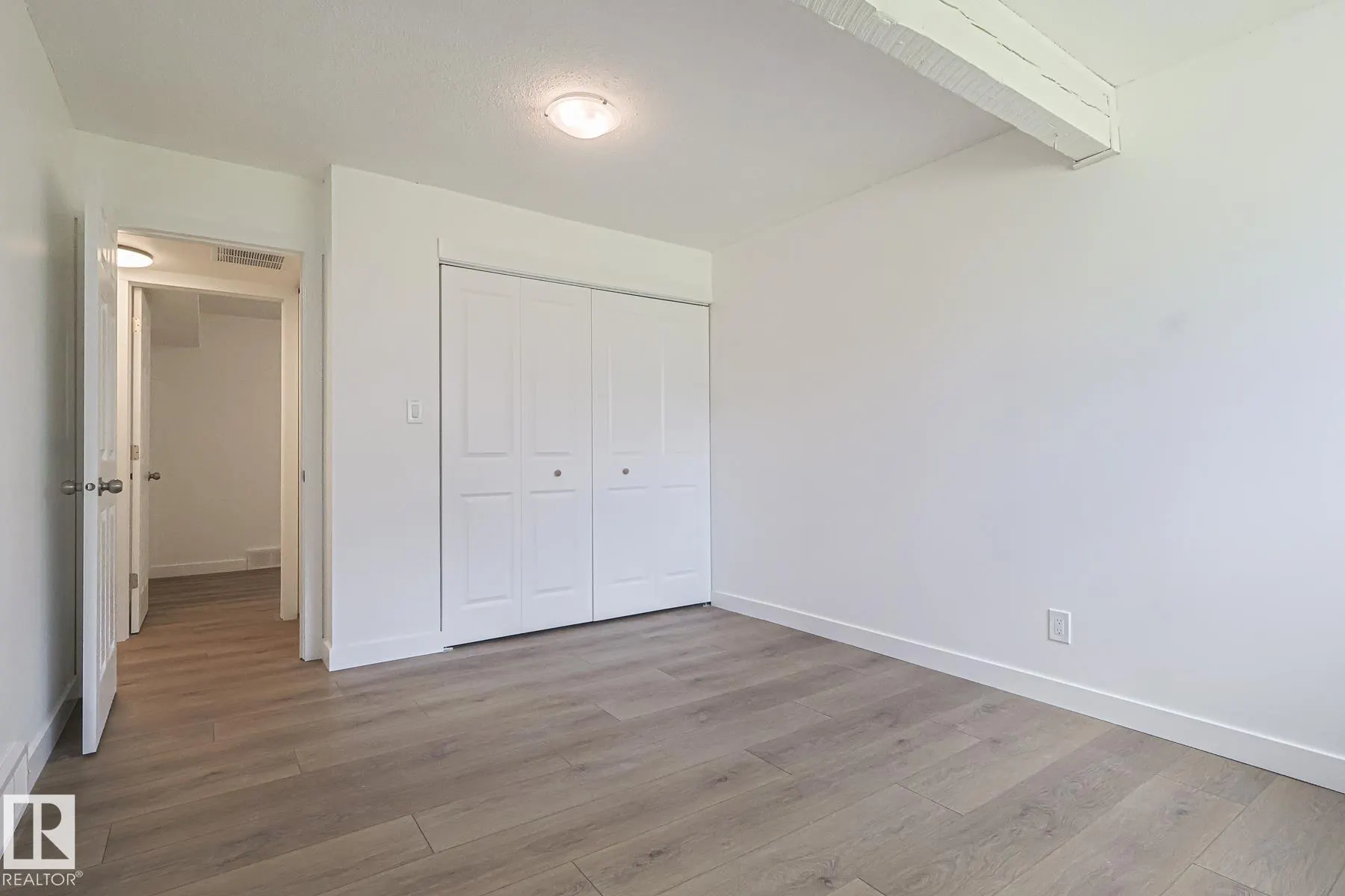 22 NORTHWOODS Village