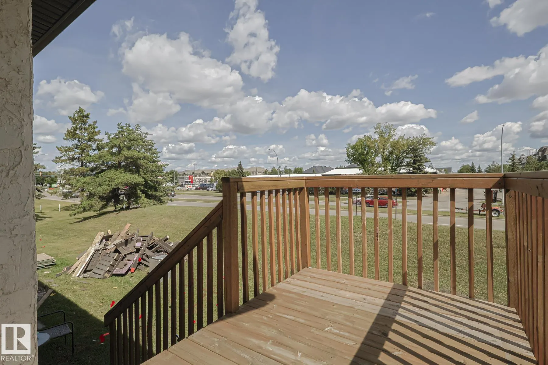 22 NORTHWOODS Village