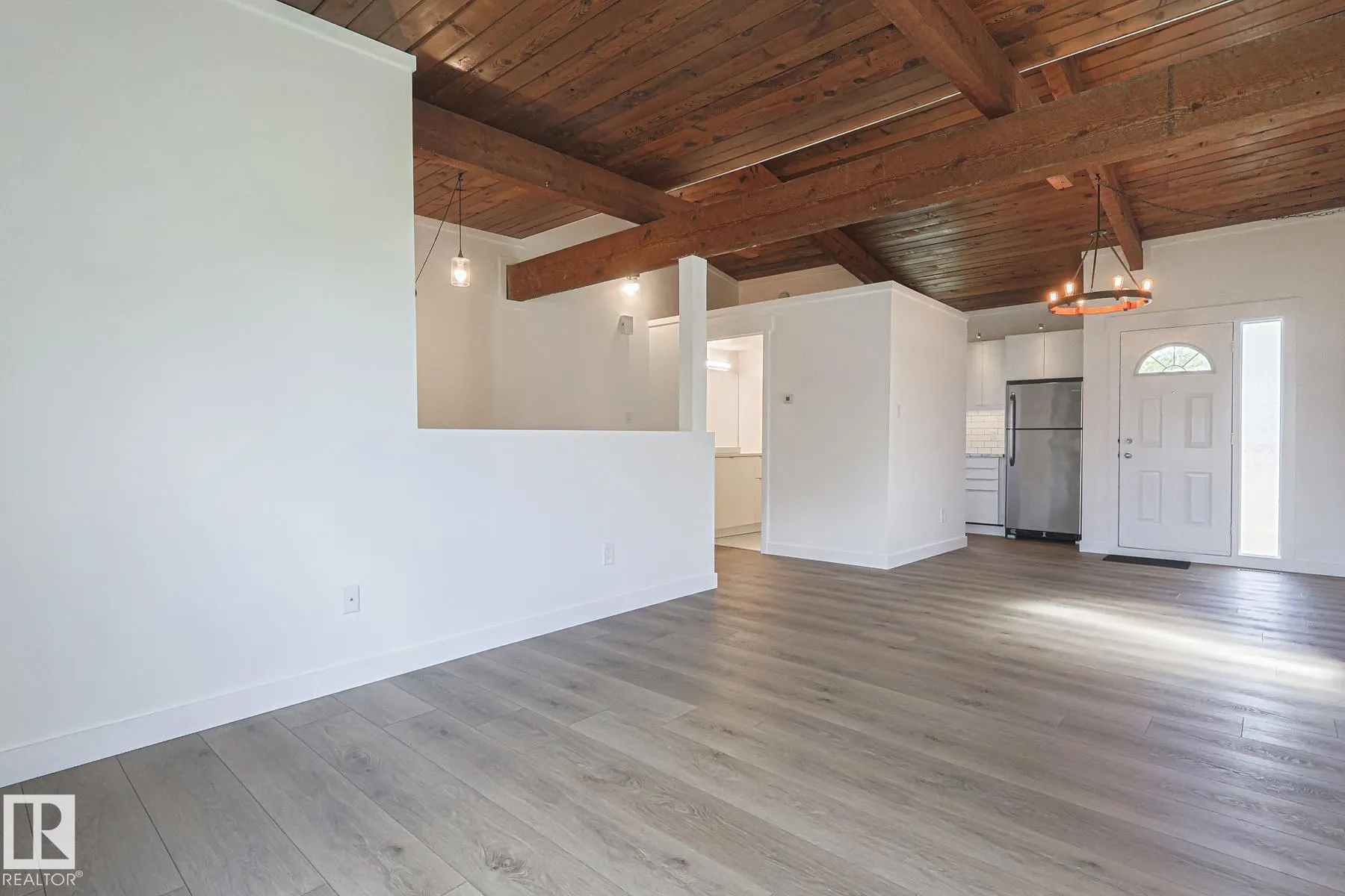 22 NORTHWOODS Village