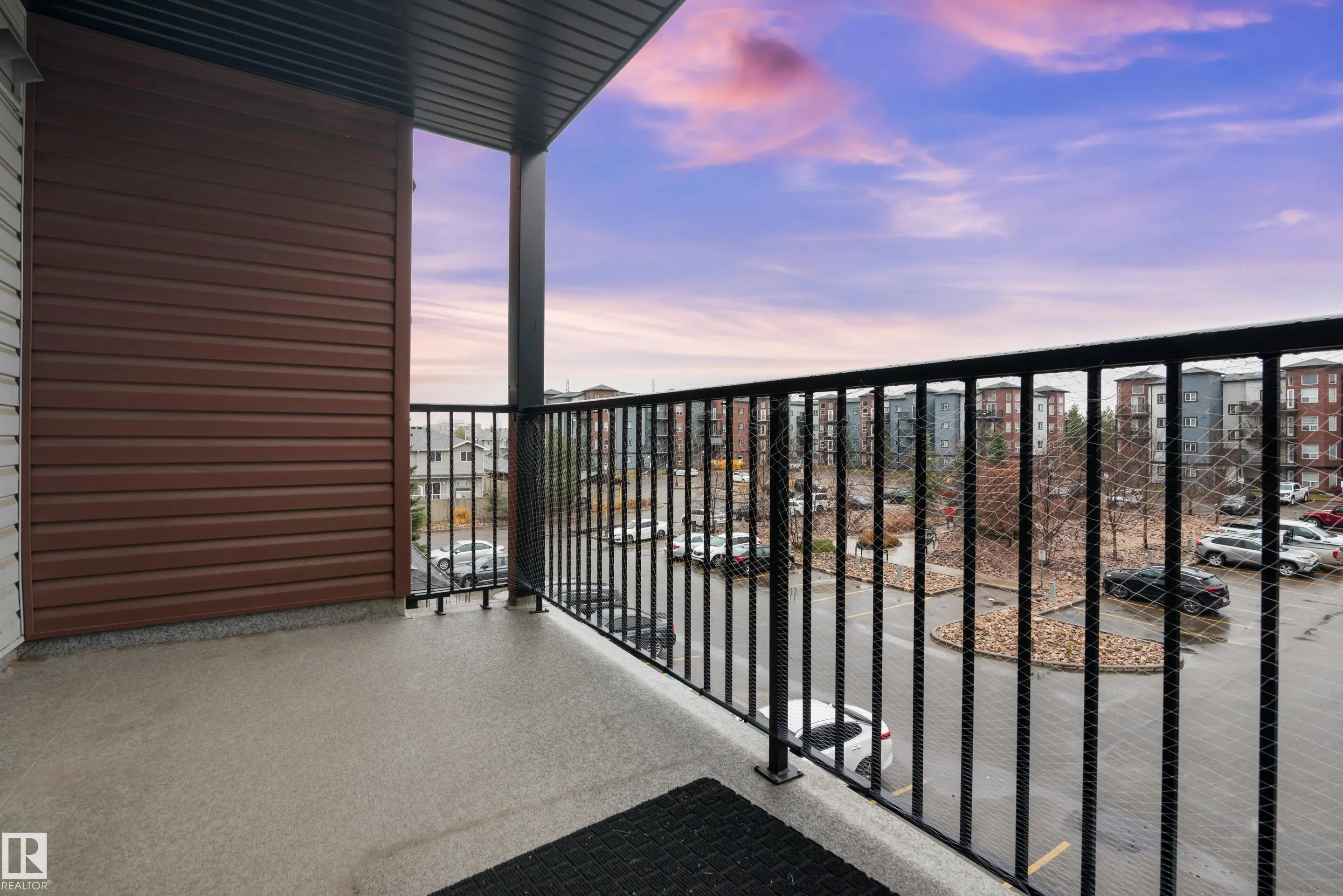 400 SILVER BERRY Road