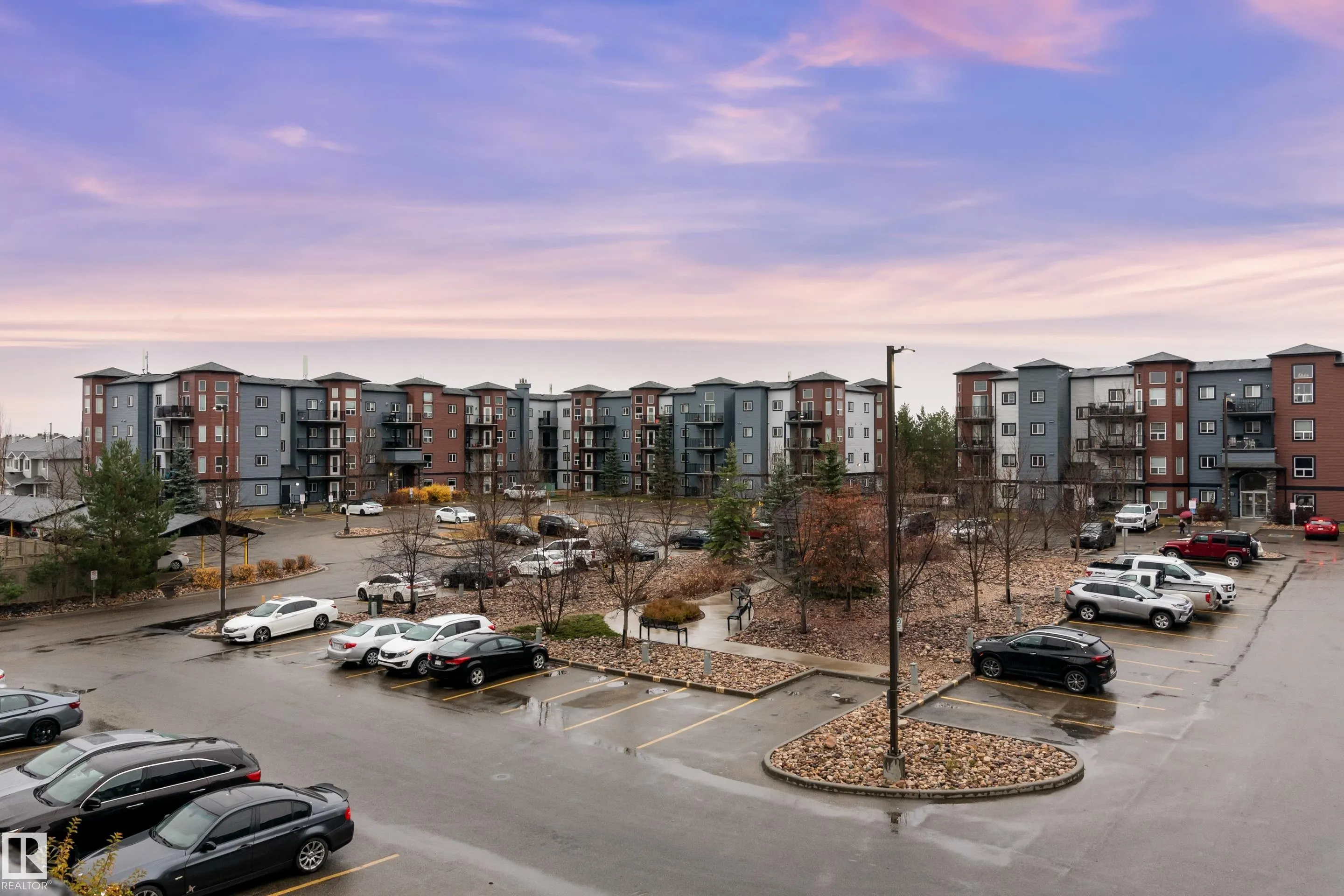 400 SILVER BERRY Road