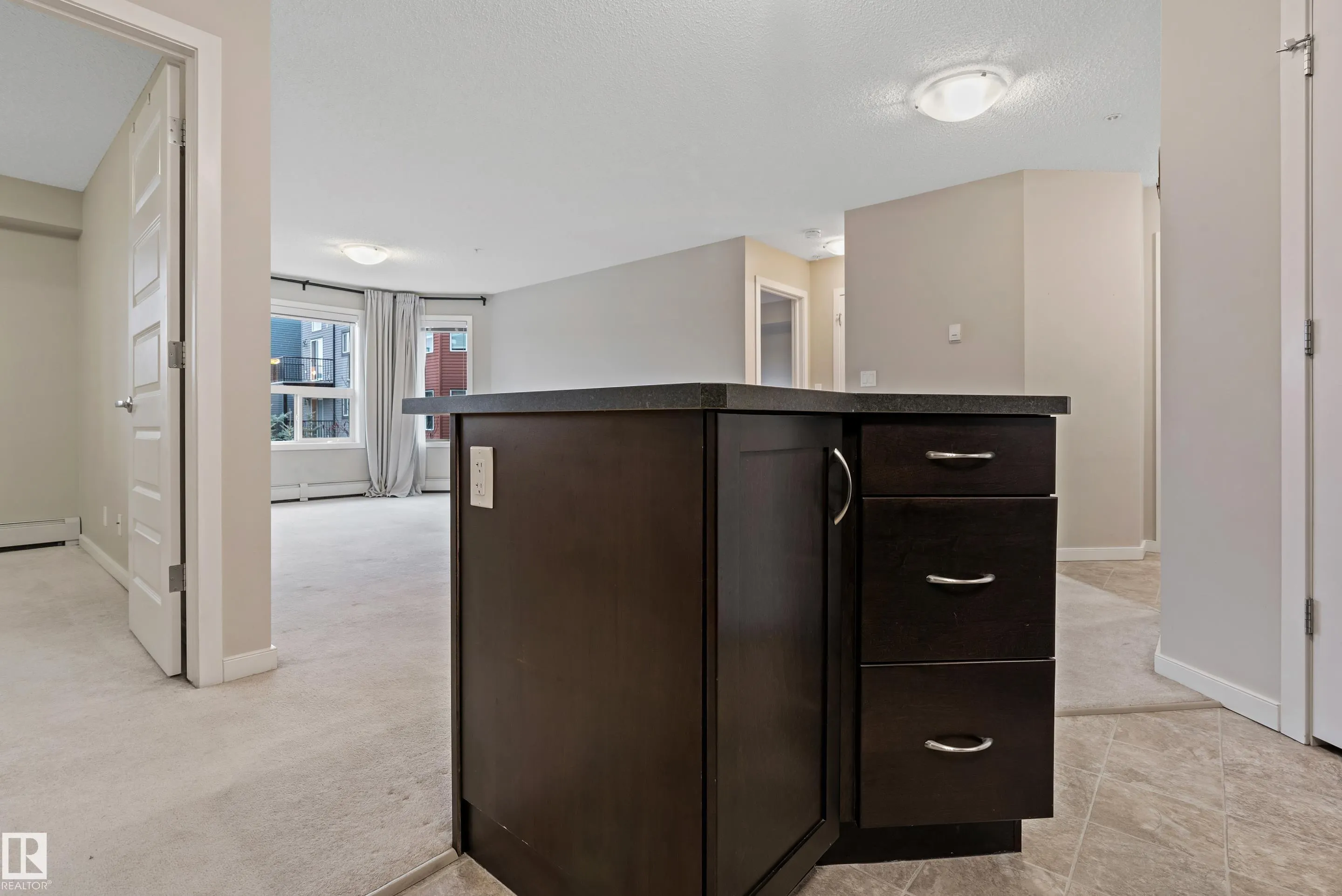 400 SILVER BERRY Road