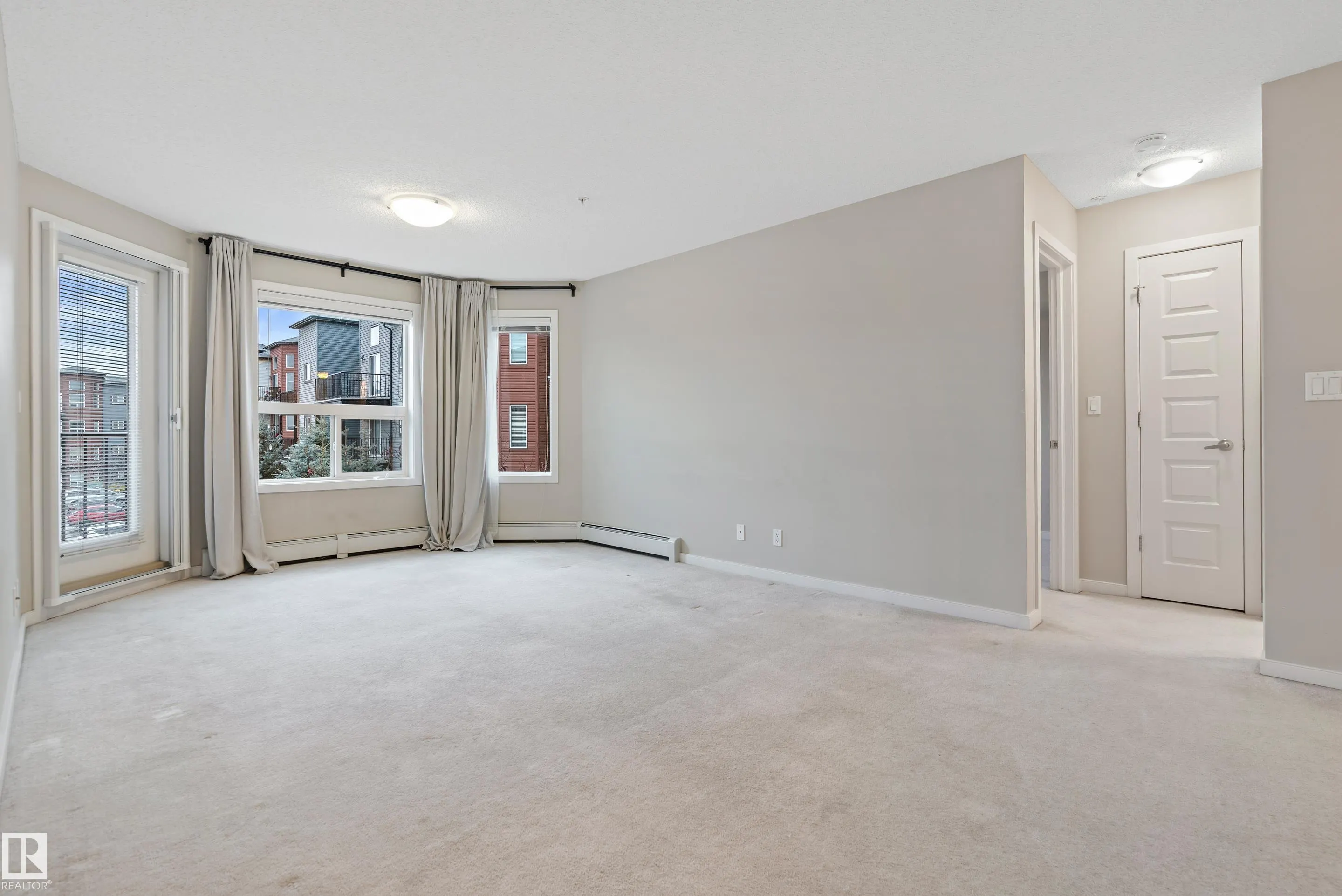 400 SILVER BERRY Road