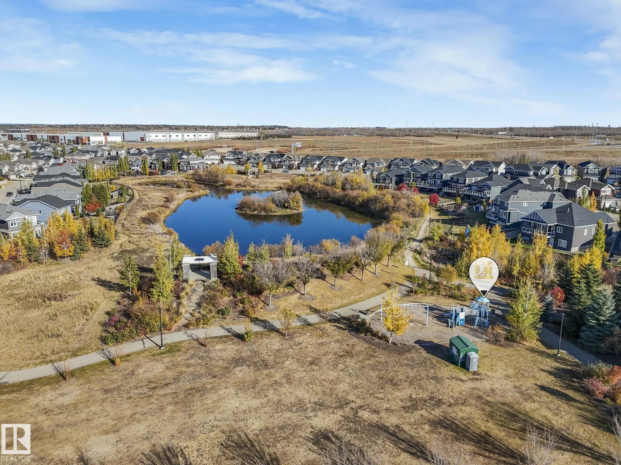 3881 ROBINS Crescent