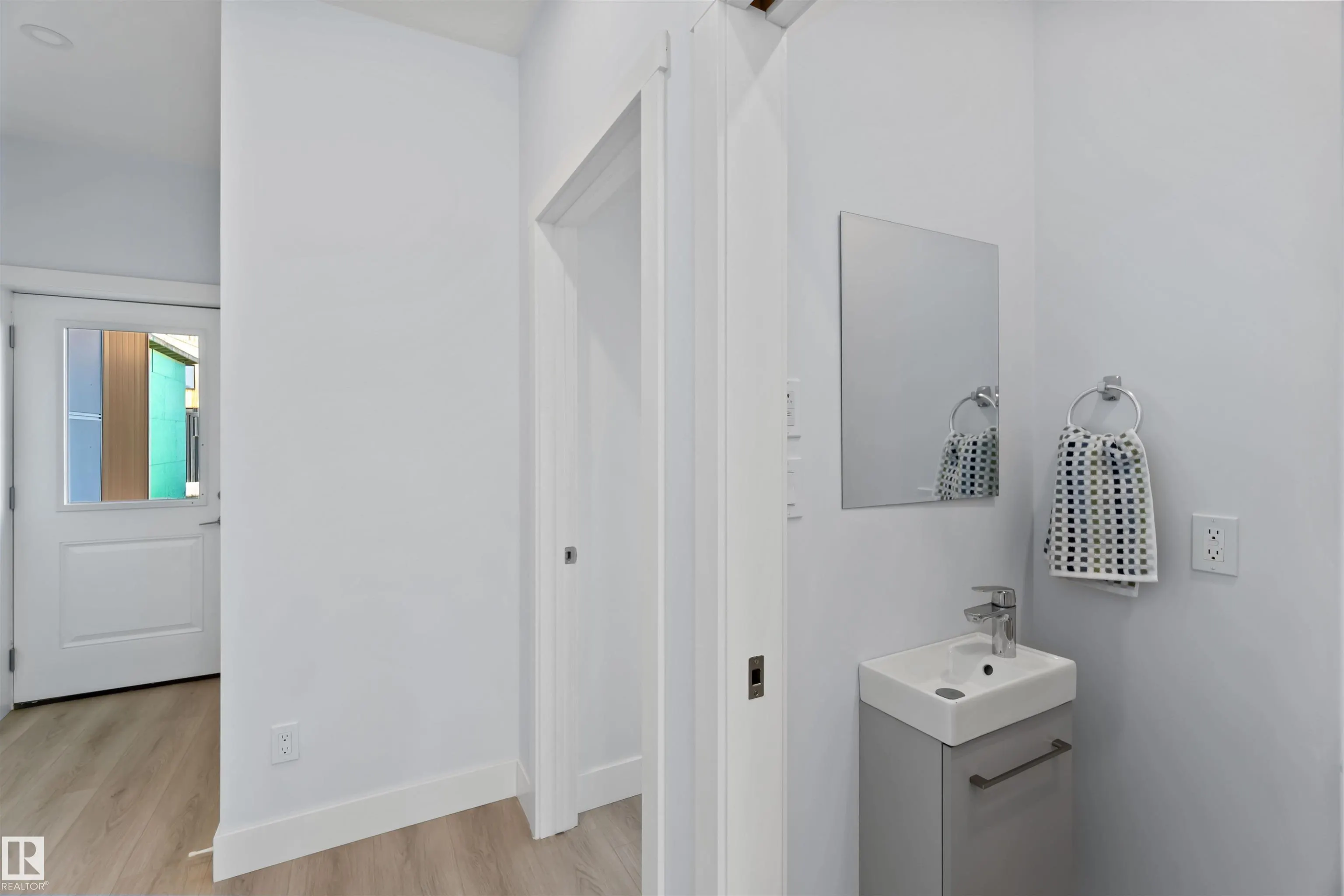 2740 BLATCHFORD Road