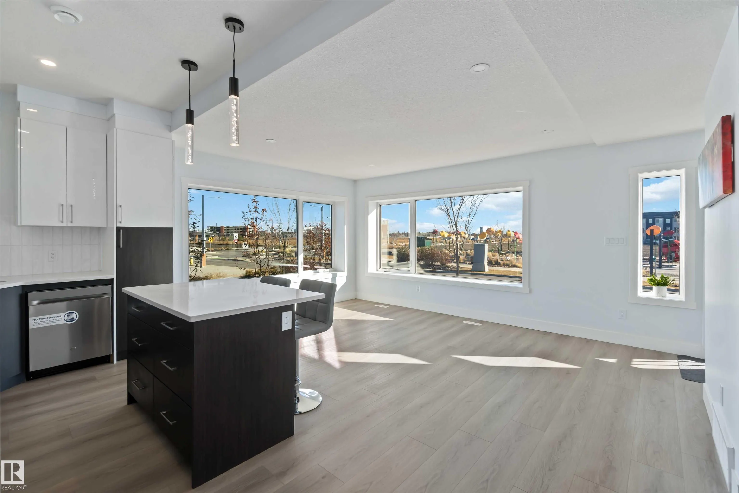 2740 BLATCHFORD Road