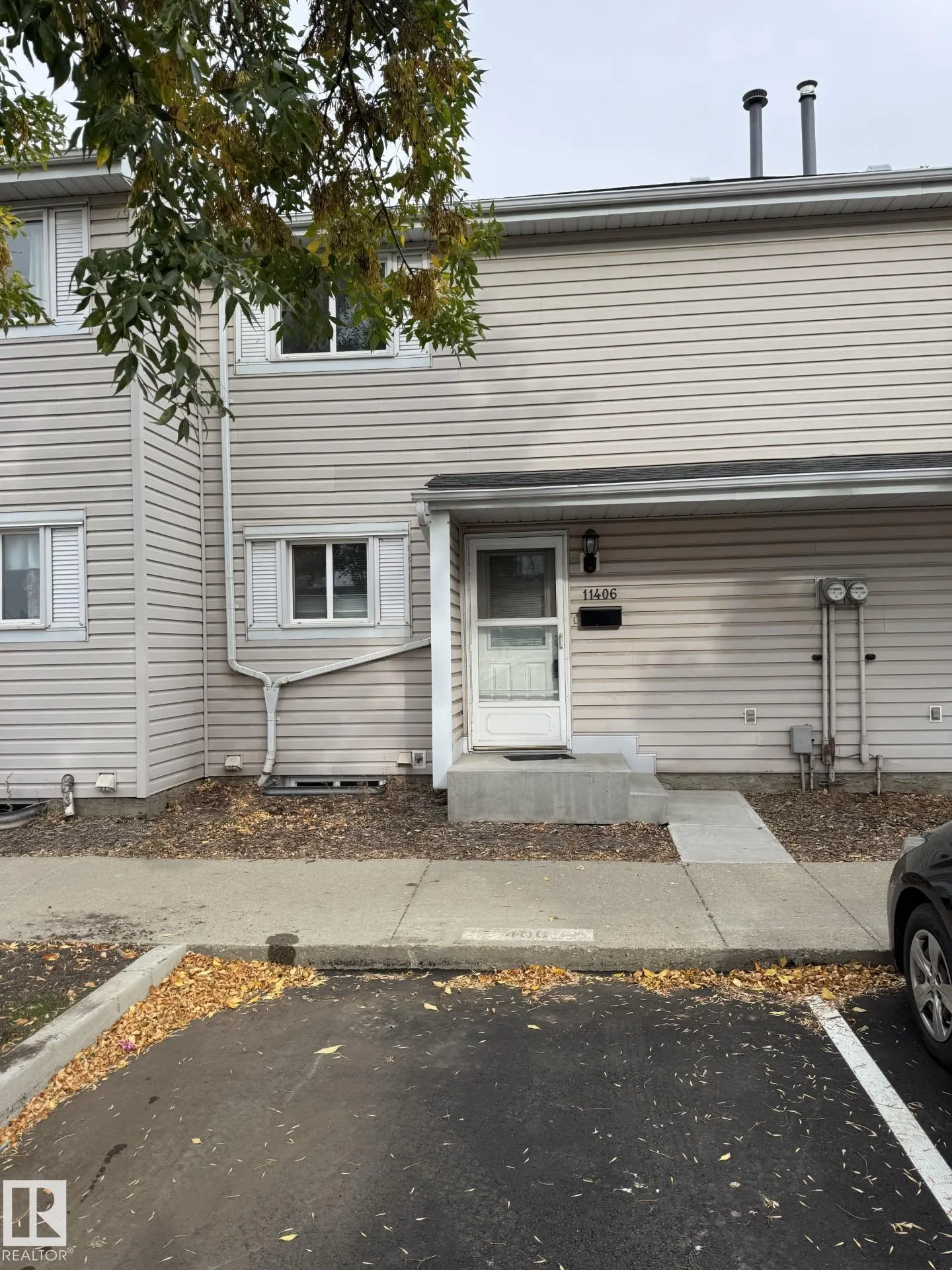11406 139 Avenue