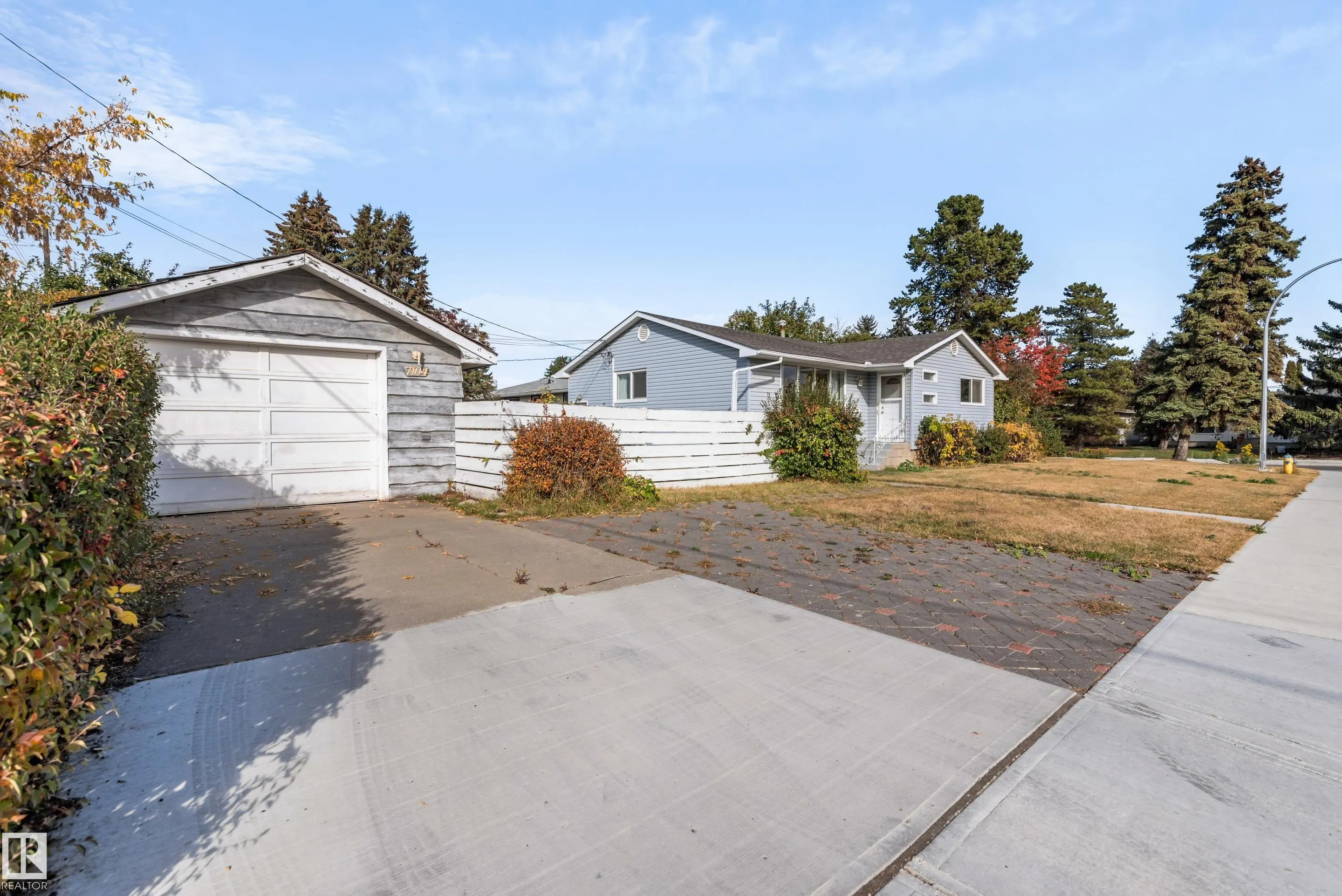 7104 95 Avenue