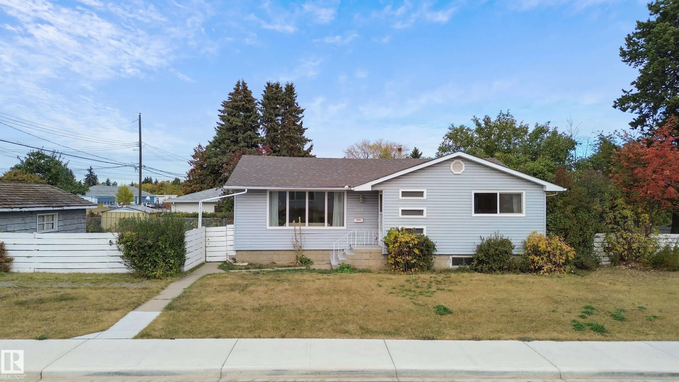 7104 95 Avenue