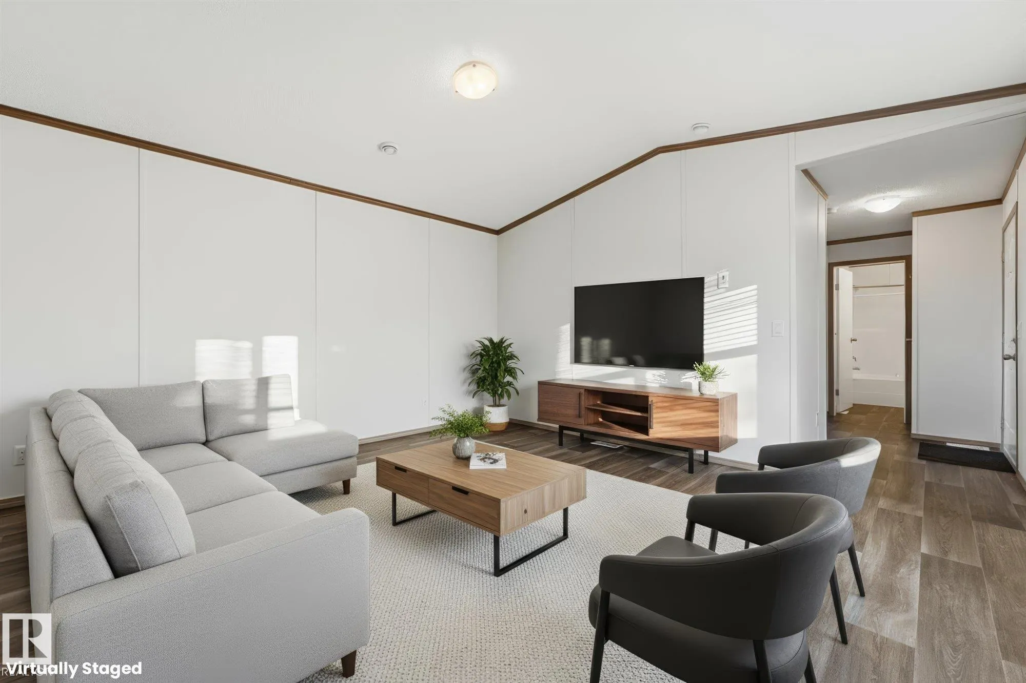 242 305 Calahoo Road