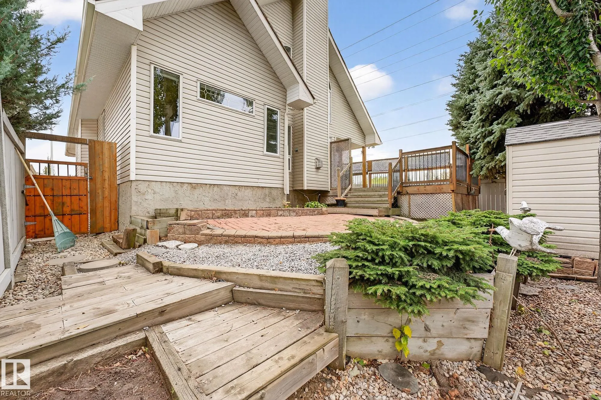 1085 CARTER CREST Road