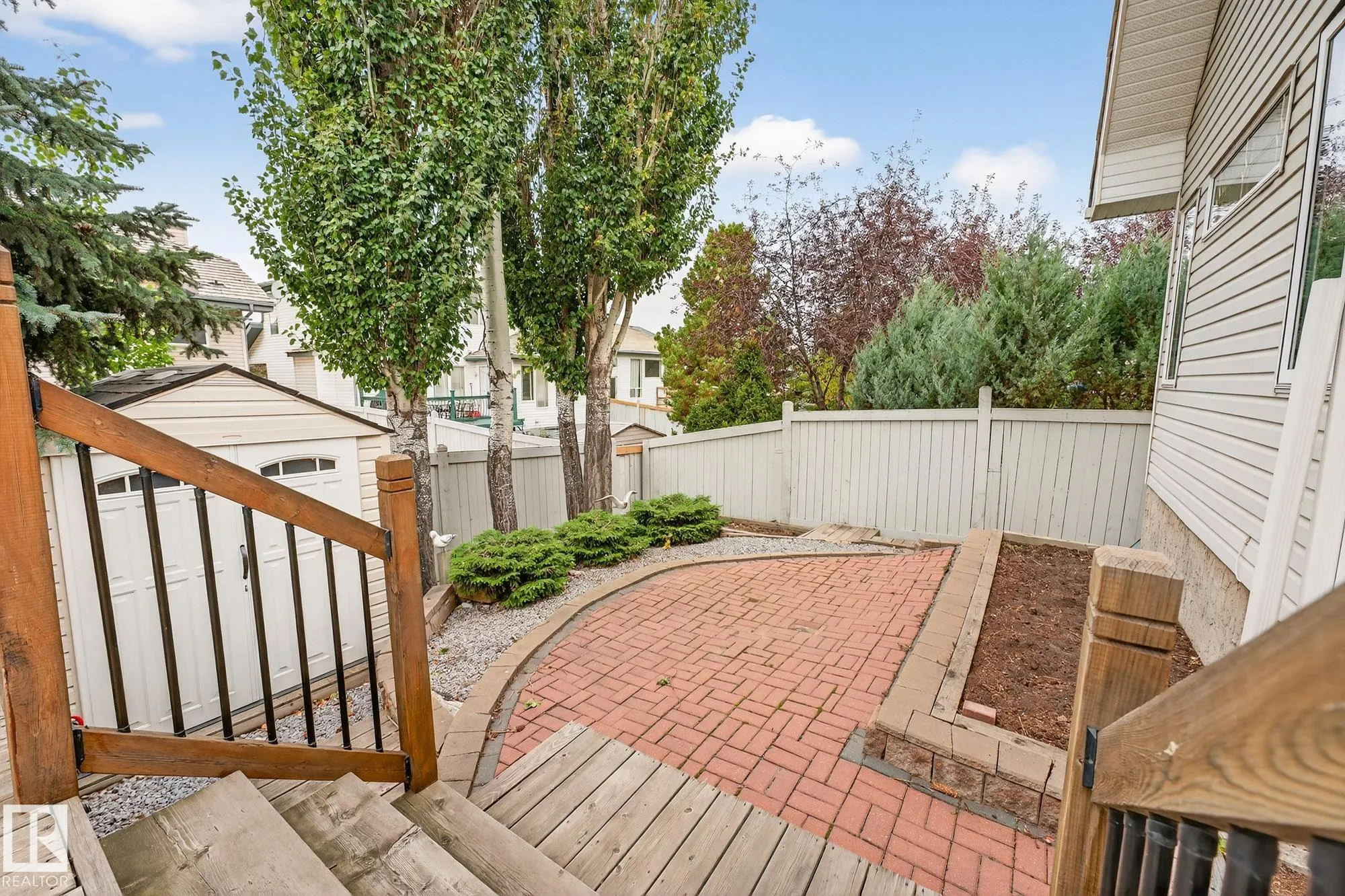 1085 CARTER CREST Road