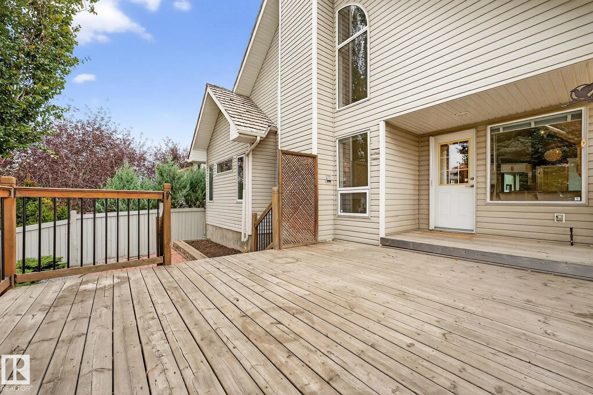 1085 CARTER CREST Road