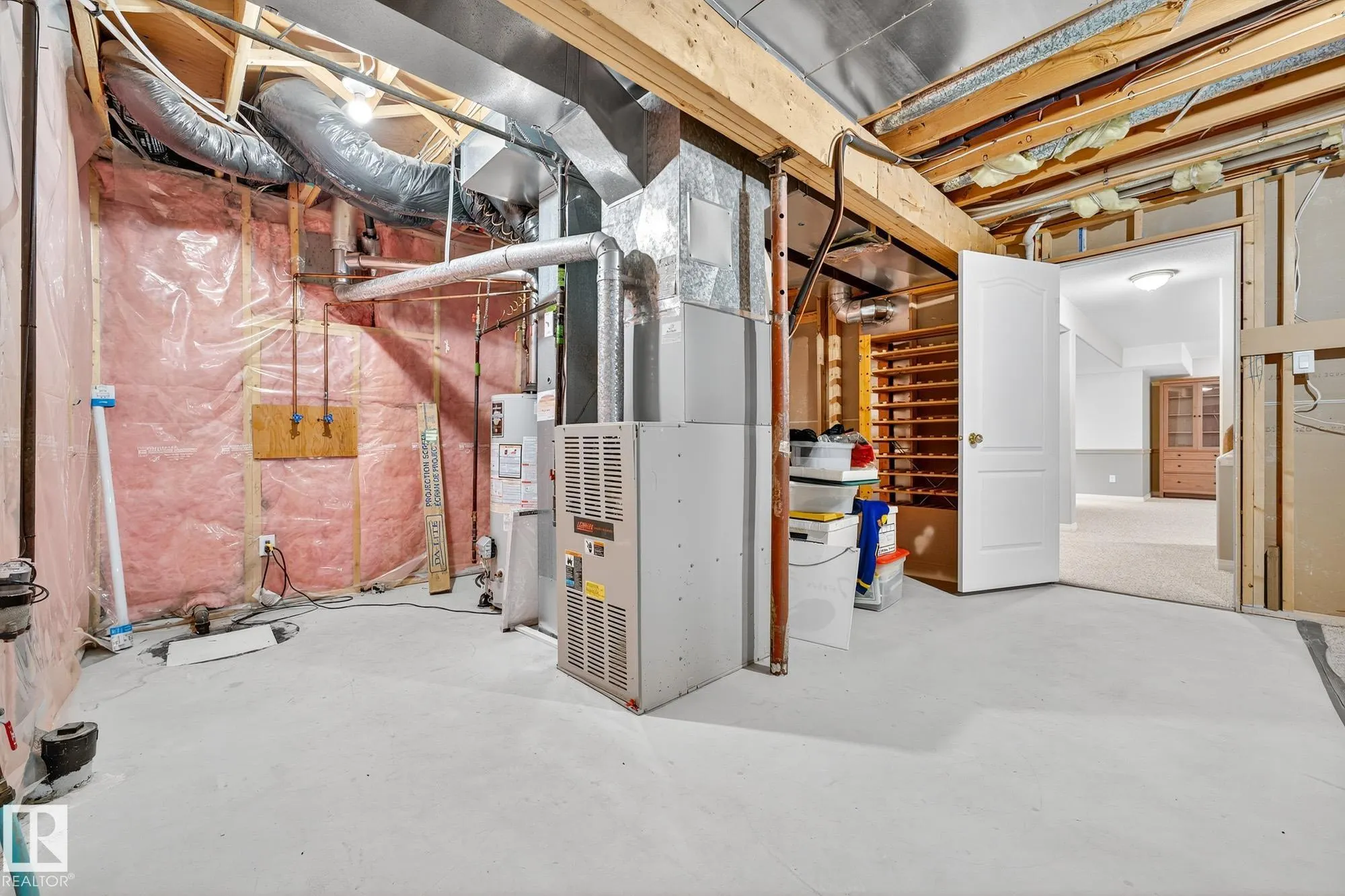 1085 CARTER CREST Road