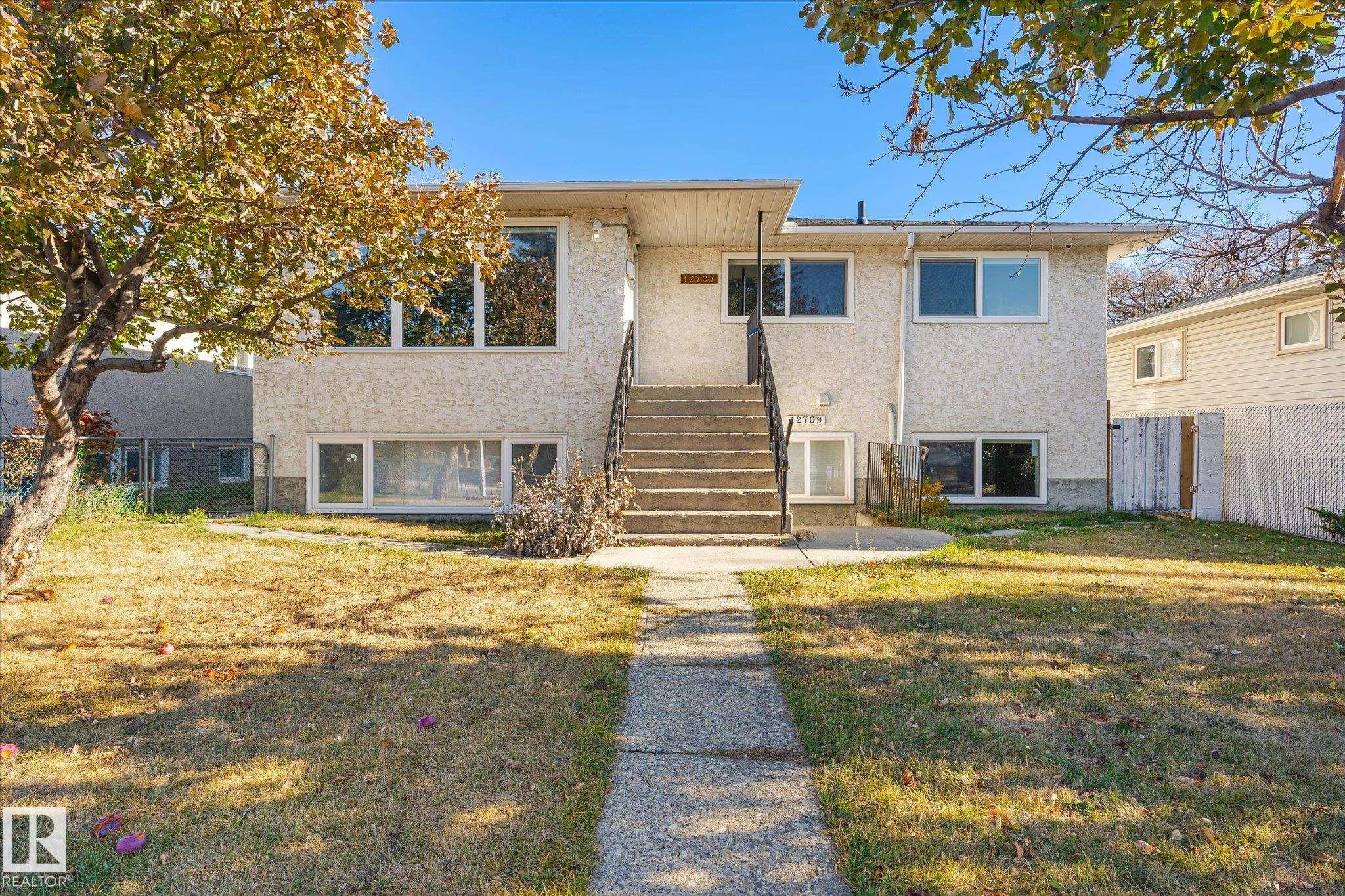 12707 & 12709 92 Street