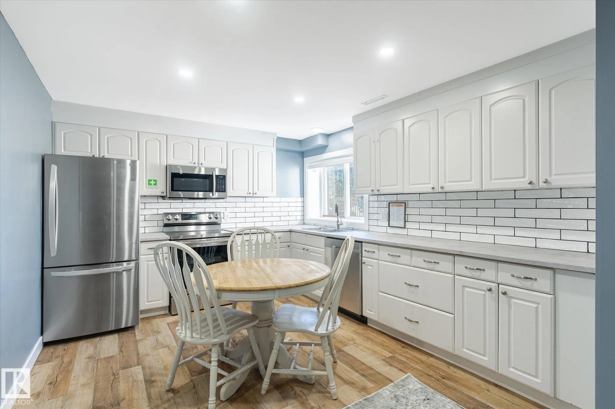 12707 & 12709 92 Street