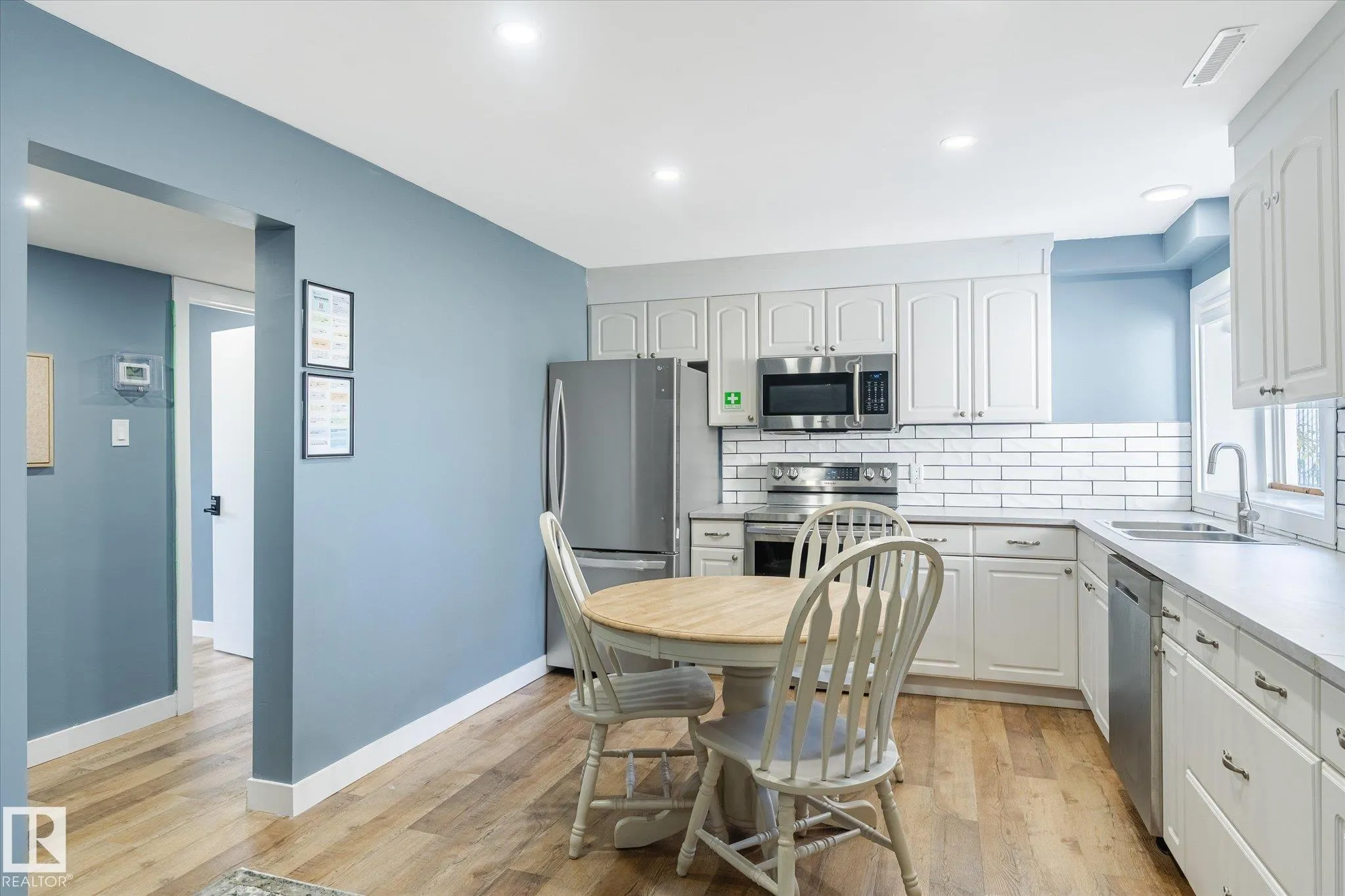 12707 & 12709 92 Street