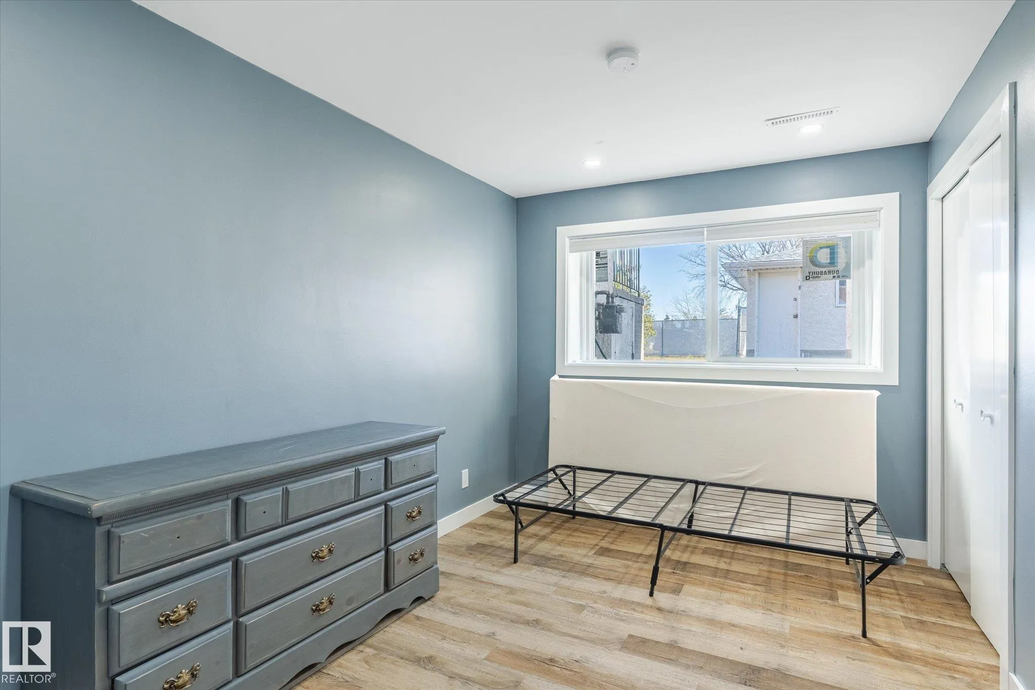 12707 & 12709 92 Street