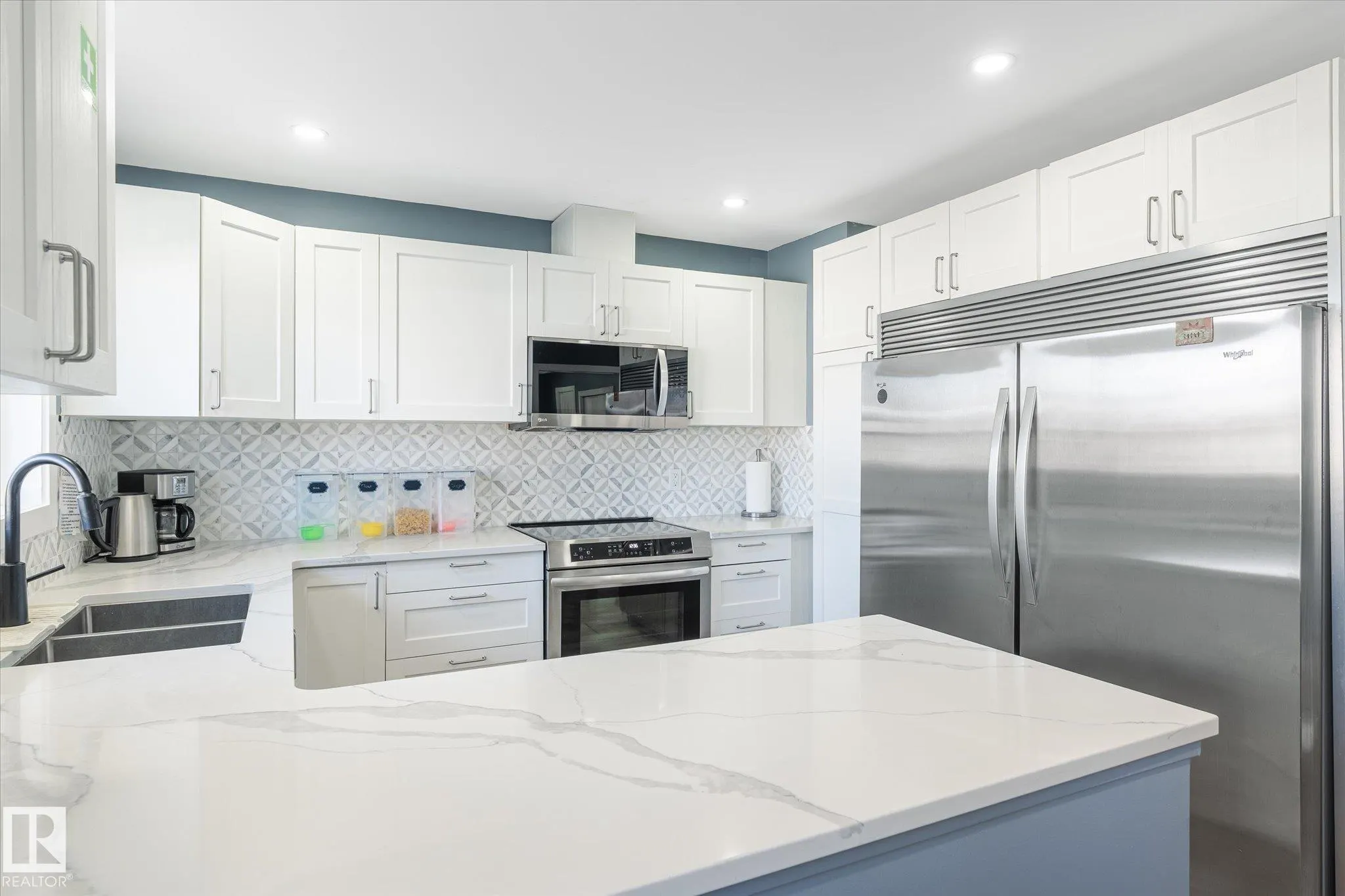 12707 & 12709 92 Street