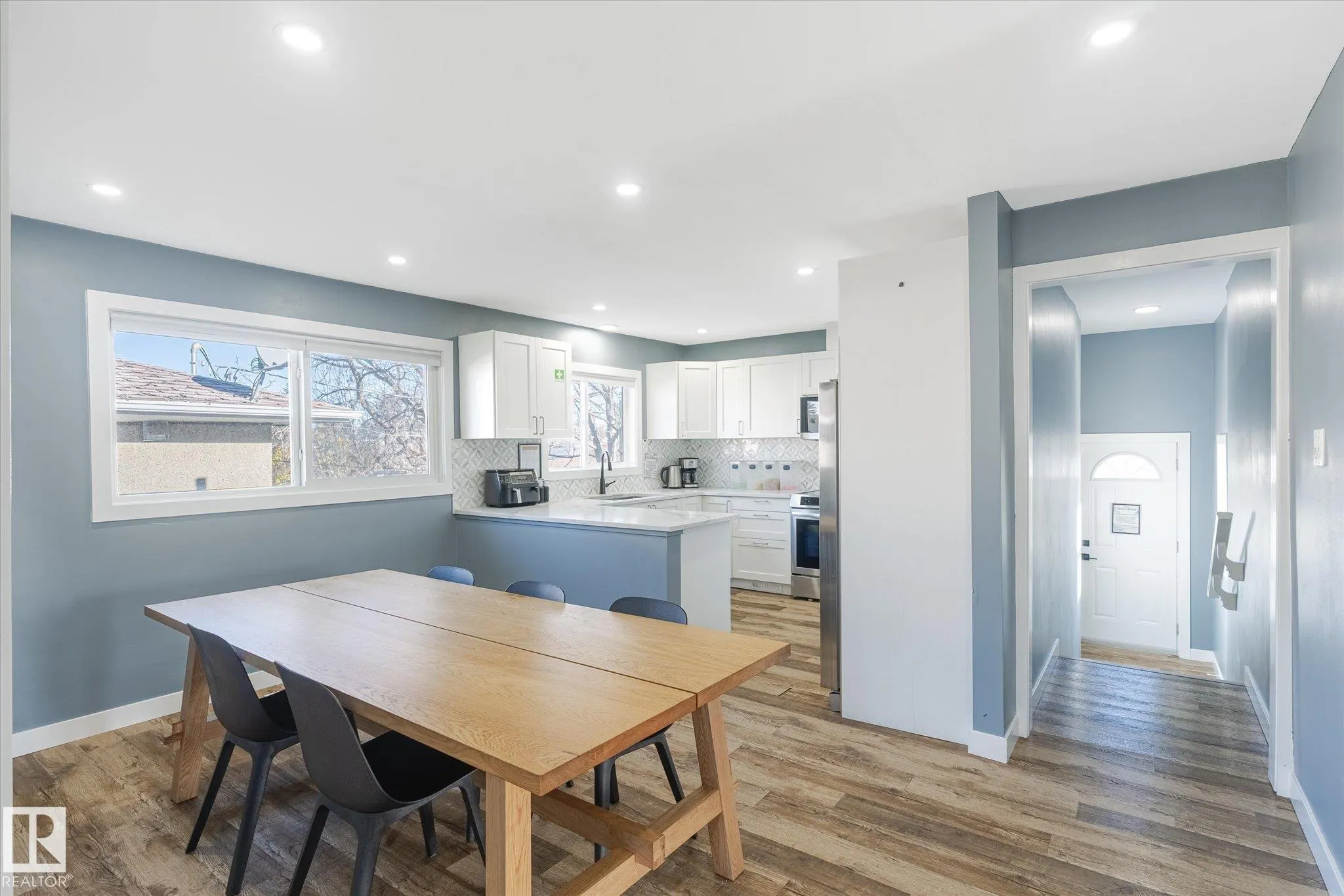 12707 & 12709 92 Street